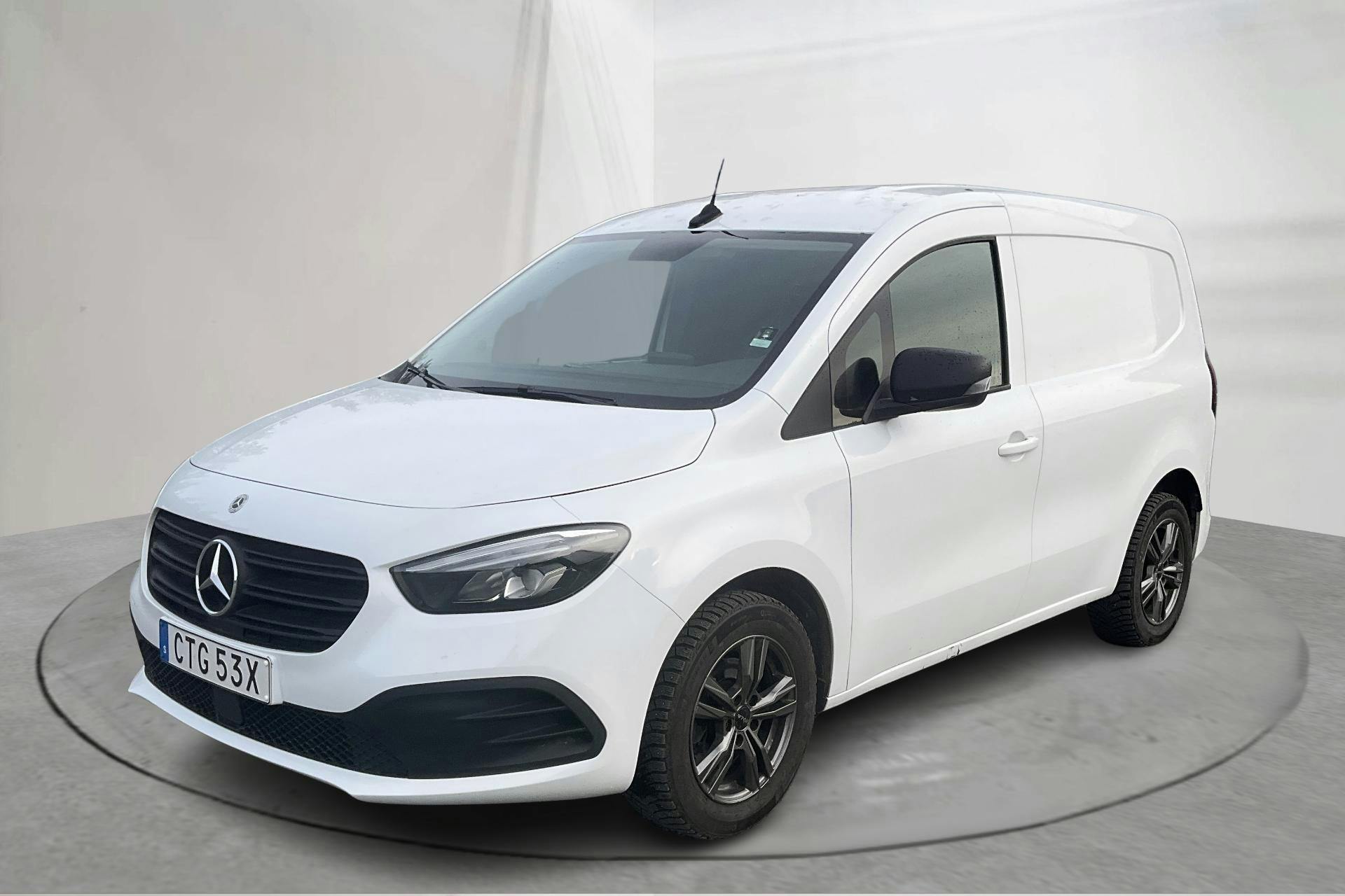 Presentation photo 1 of 13: Mercedes Citan 110 1.5 CDI (95hk) - 57 310 km - Automatic - white - 2023
