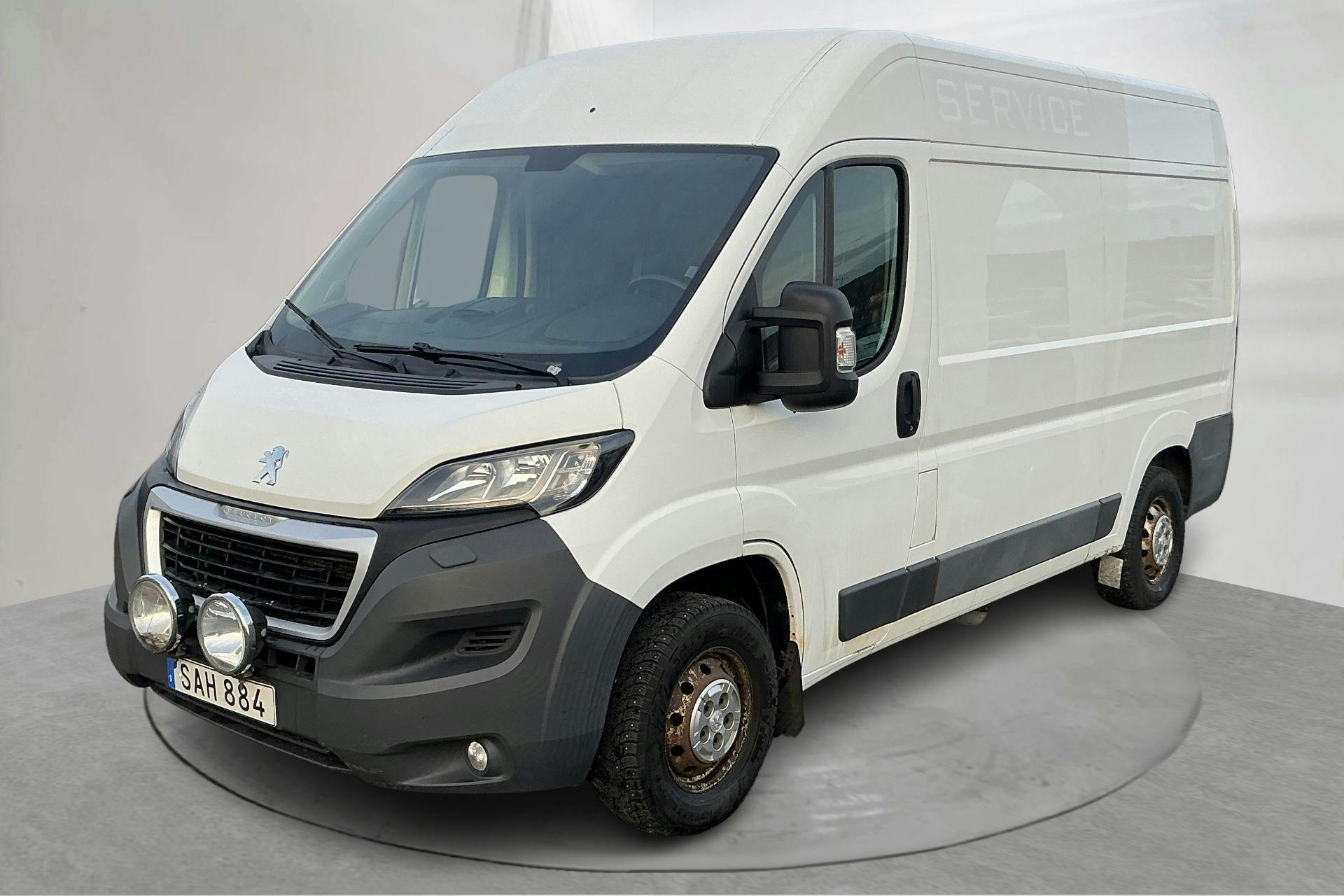 Presentation photo 1 of 13: Peugeot Boxer 335 2.0 BlueHDi Skåp (130hk) - 146 410 km - Manual - white - 2017