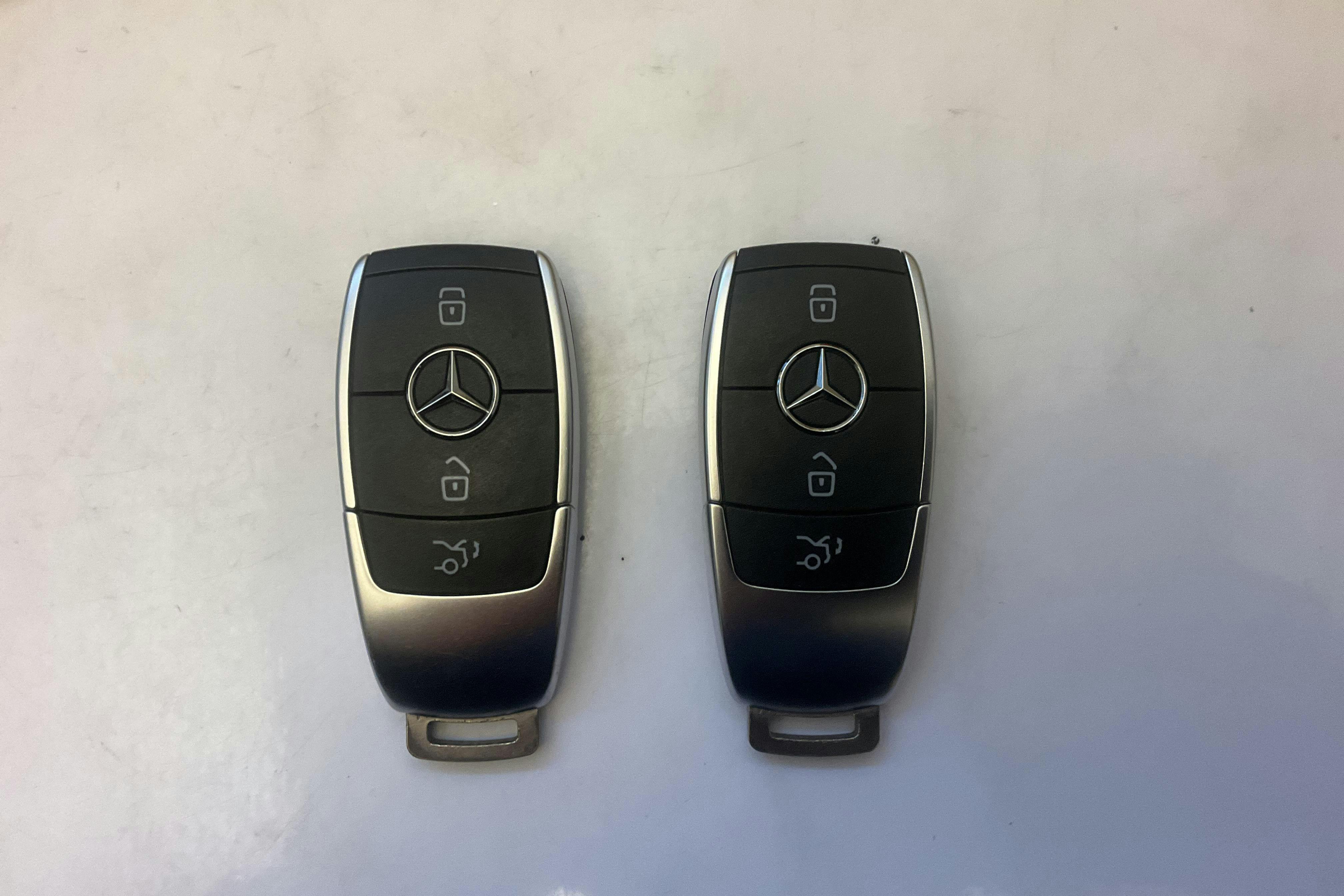 Presentationsfoto 25 av 25: Mercedes CLA 250 e Coupé C118 (218hk) - 10 490 mil - Automat - svart - 2021