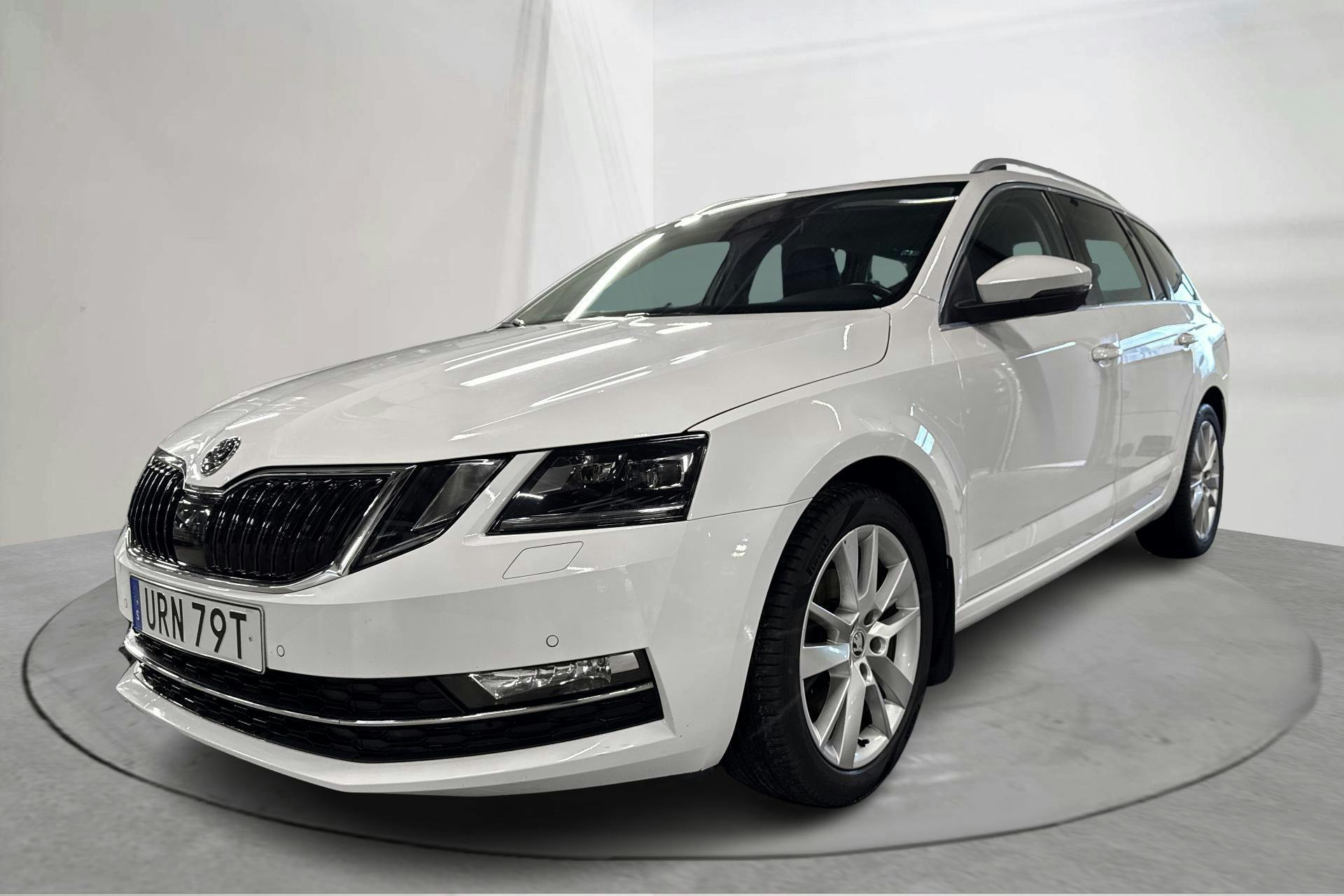 Skoda Octavia III 1.5 TSI G-TEC Combi (130hk) - 10 788 mil - Automat - vit - 2020