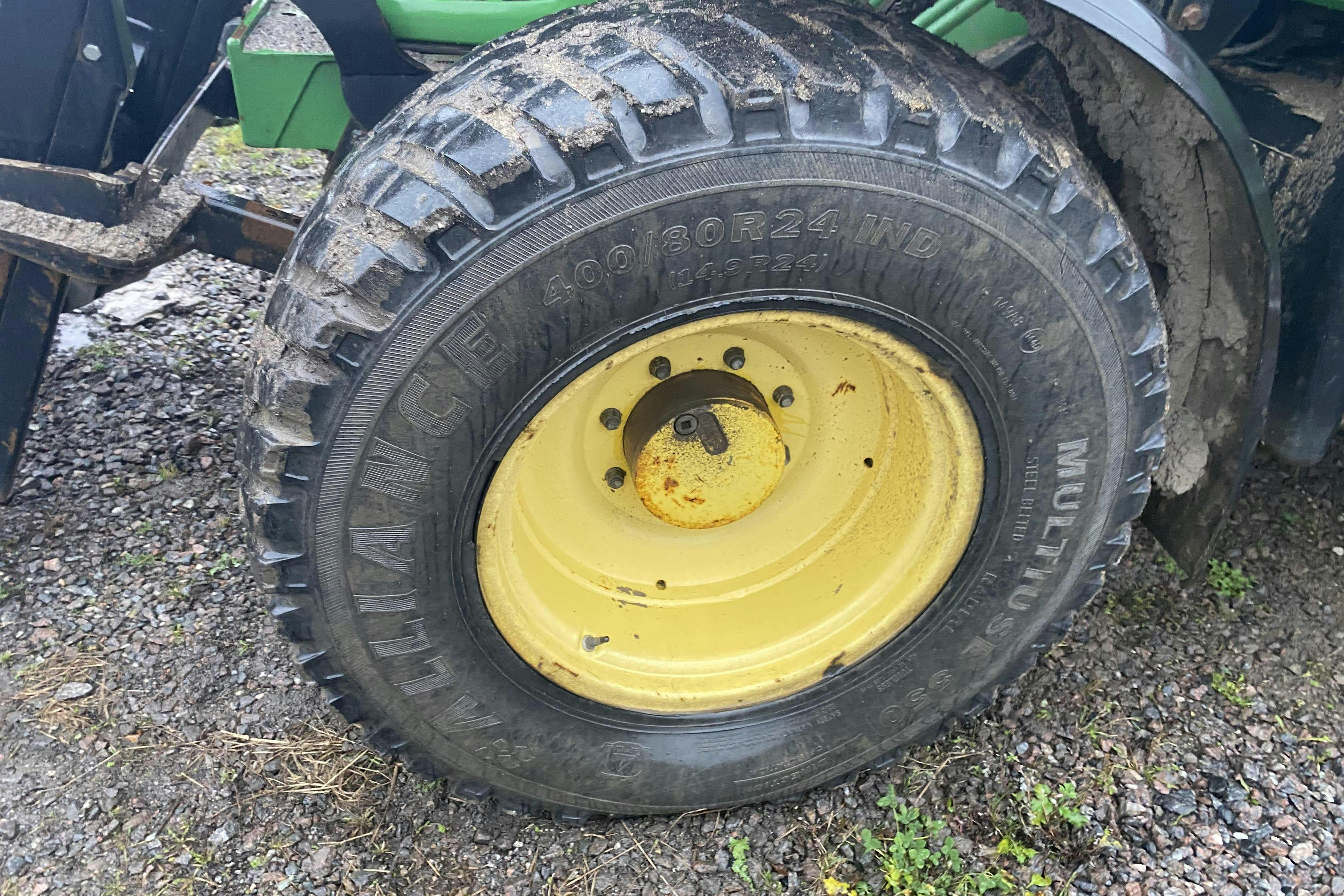 Esittelykuva 42 osoitteesta 42: John-Deere JOHN DEERE 6230 -  - Automaattinen - vihreä - 2008