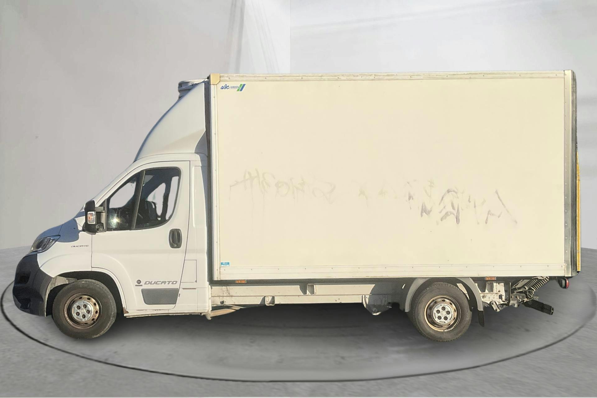 Presentationsfoto 2 av 17: Fiat Ducato 35 2.3 Multijet Skåp (130hk) - 26 978 mil - Manuell - vit - 2017