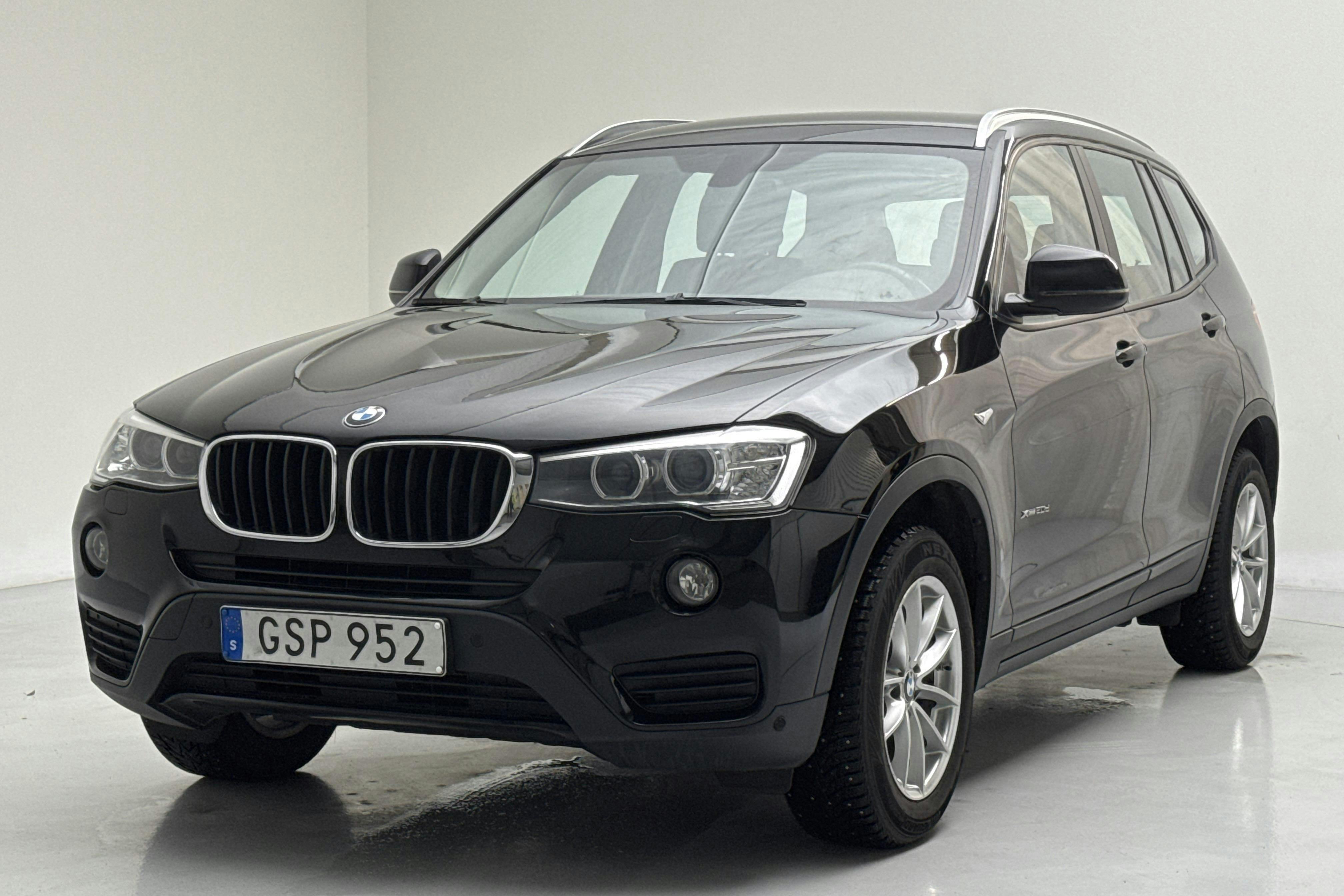 Presentation photo 1 of 12: BMW X3 xDrive20d, F25 (190hk) - 151 480 km - Manual - black - 2015
