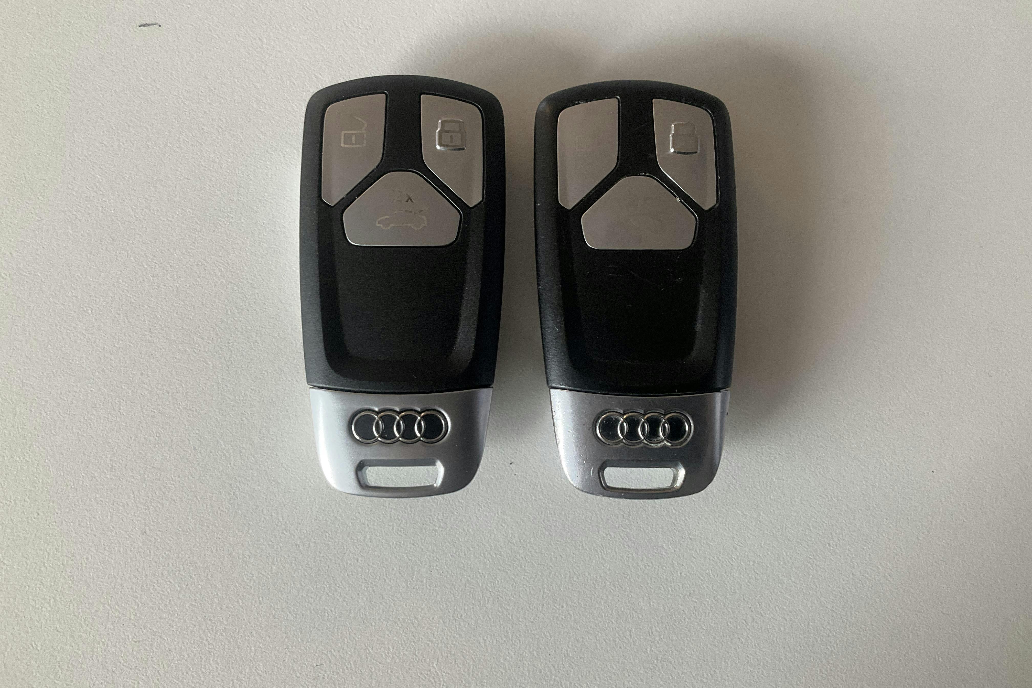 Presentationsfoto 18 av 18: Audi Q5 55 TFSI e quattro (367hk) - 8 798 mil - Automat - silver - 2020