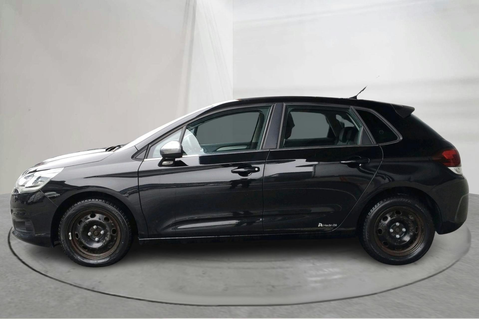 Presentationsfoto 2 av 13: Citroën C4 BlueHDi (120hk) - 10 951 mil - Automat - svart - 2016