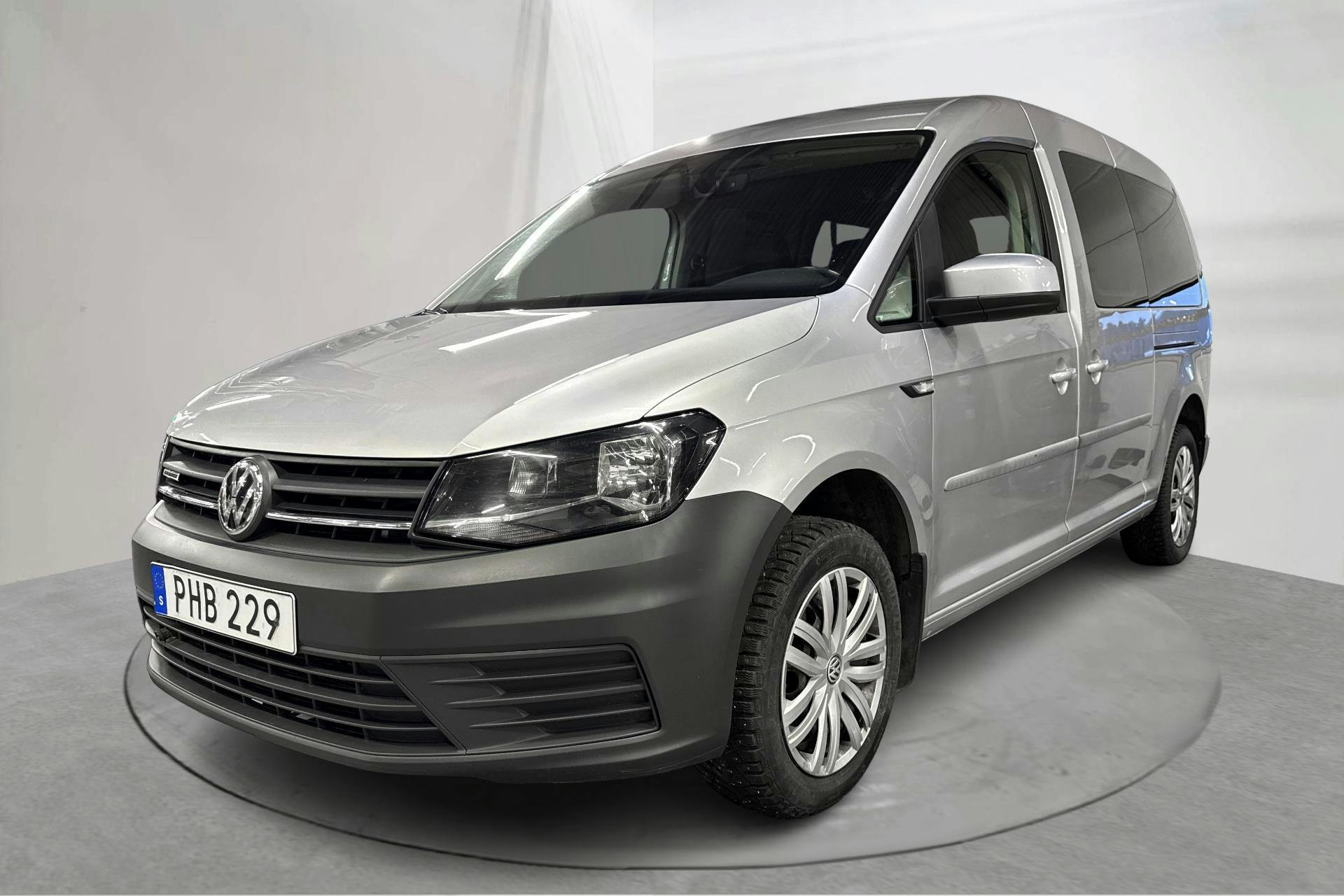 Presentationsfoto 1 av 14: VW Caddy Maxi Life 1.4 TGI (110hk) - 22 077 mil - Manuell - silver - 2017
