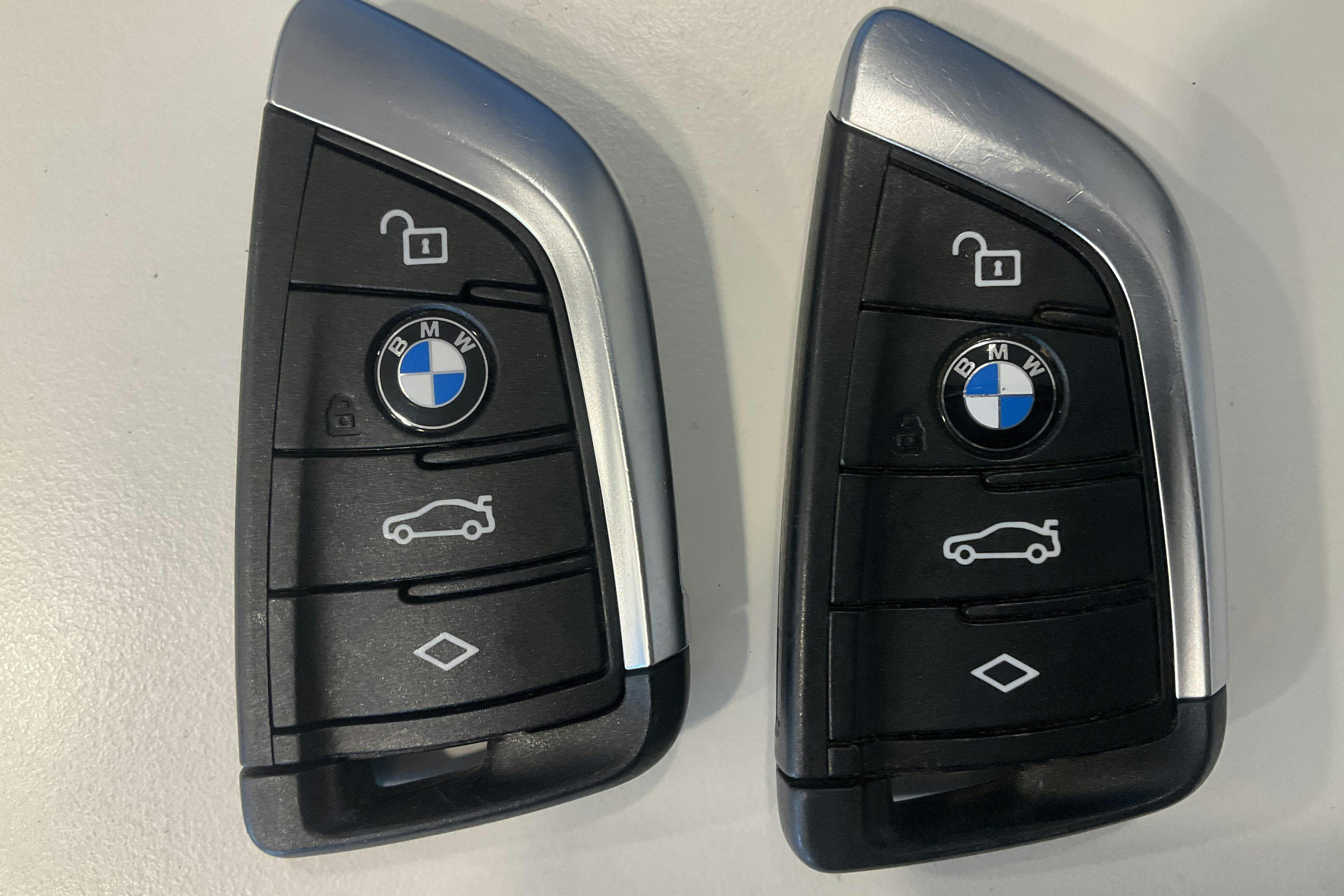 Presentationsfoto 25 av 25: BMW iX3 LCI, G08 (286hk) - 4 606 mil - Automat - vit - 2022