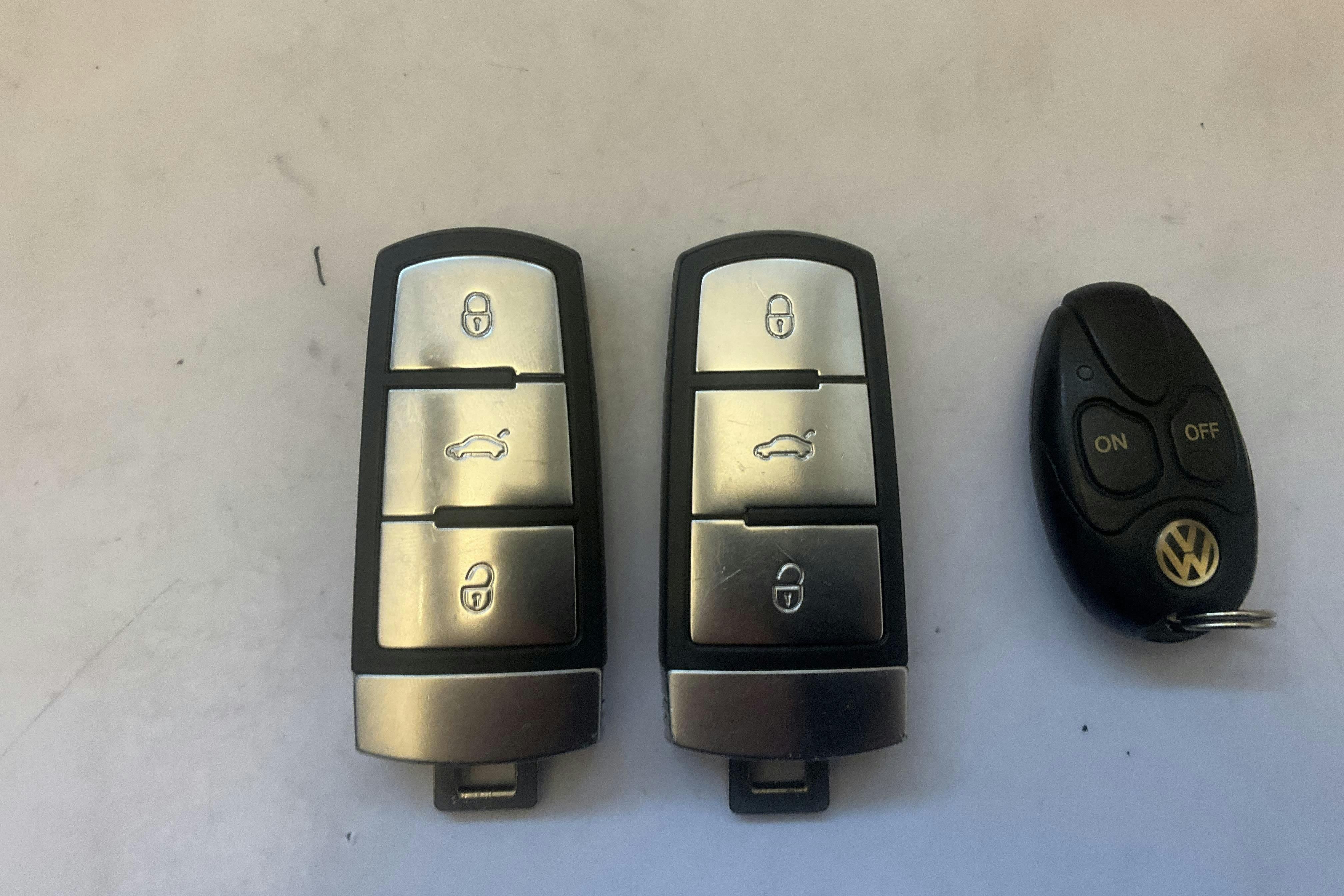 Presentationsfoto 14 av 14: VW Passat 2.0 TDI BlueMotion Technology Variant 4Motion (140hk) - 18 909 mil - Manuell - silver - 2014