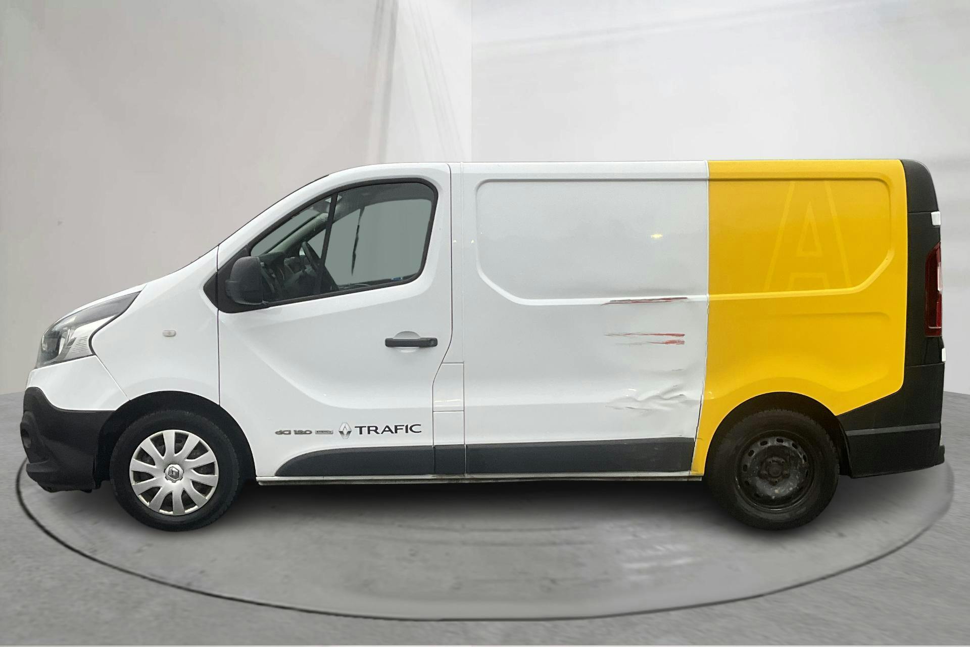 Presentationsfoto 2 av 14: Renault Trafic 1.6 dCi Skåp (120hk) - 17 140 mil - Manuell - vit - 2016