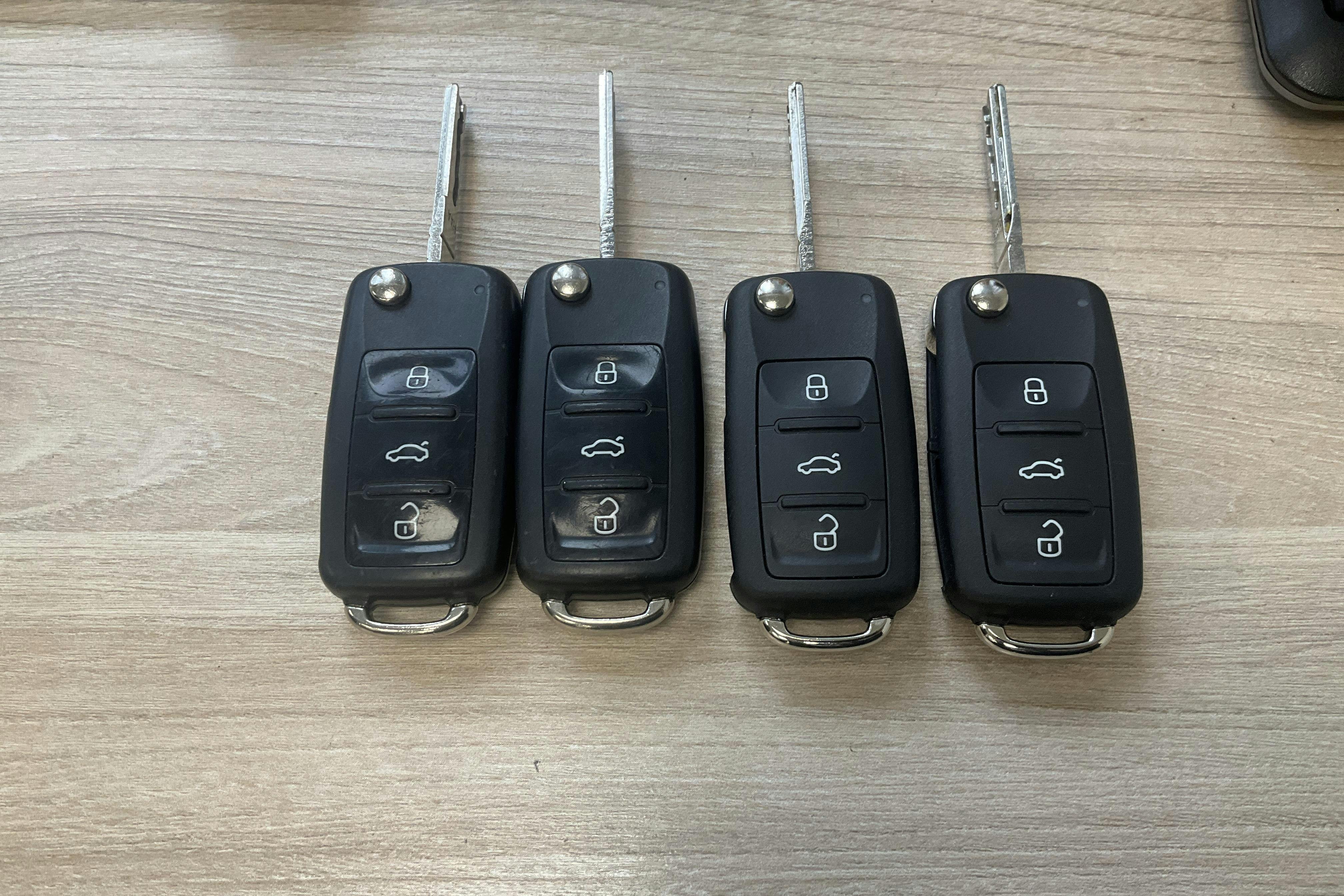 Presentationsfoto 24 av 24: VW Transporter T6 2.0 TDI BMT 4MOTION (204hk) - 45 272 mil - Automat - gul - 2019