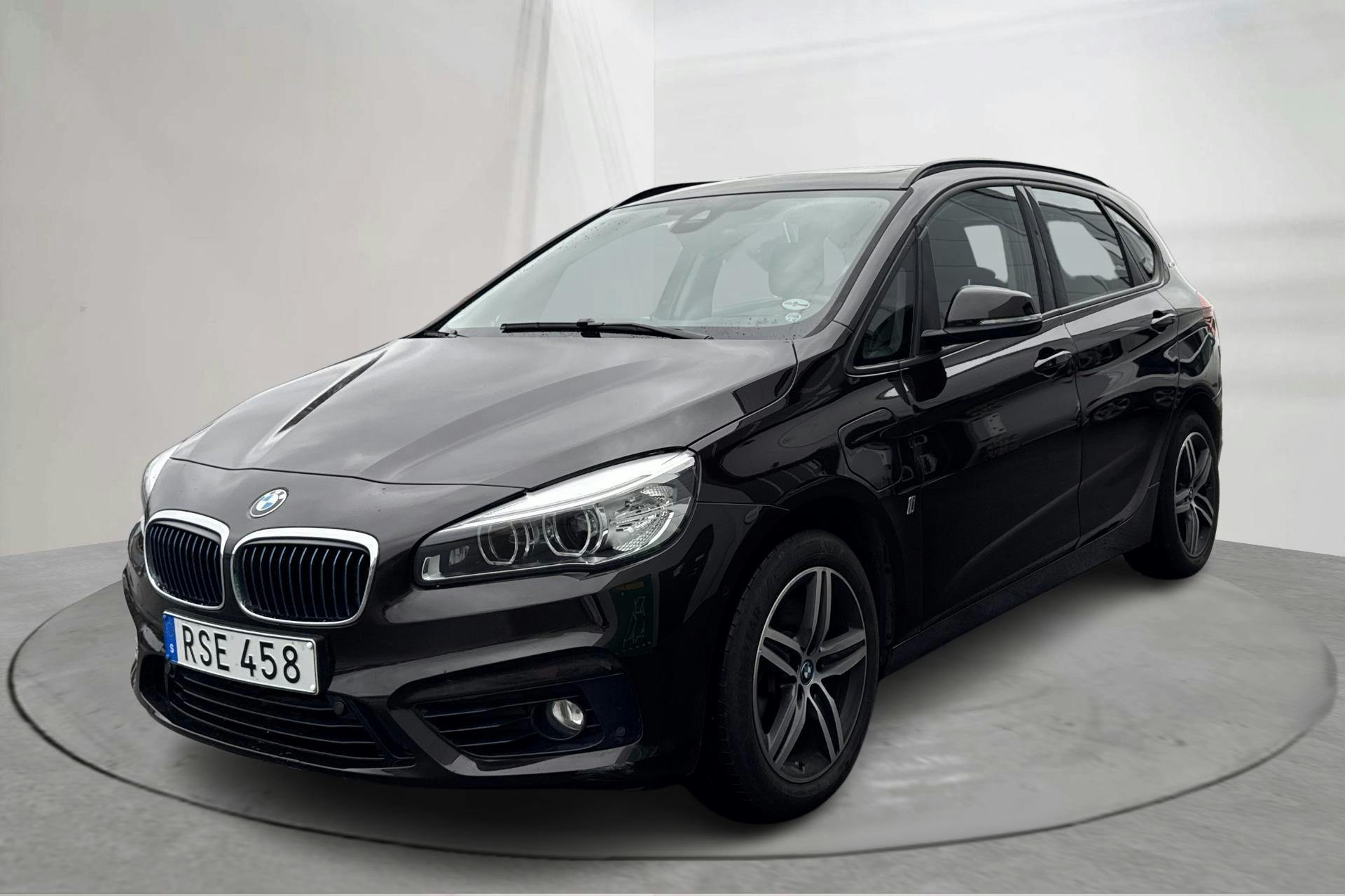 BMW 225xe Active Tourer, F45 (224hk) - 7 904 mil - Automat - brun - 2018