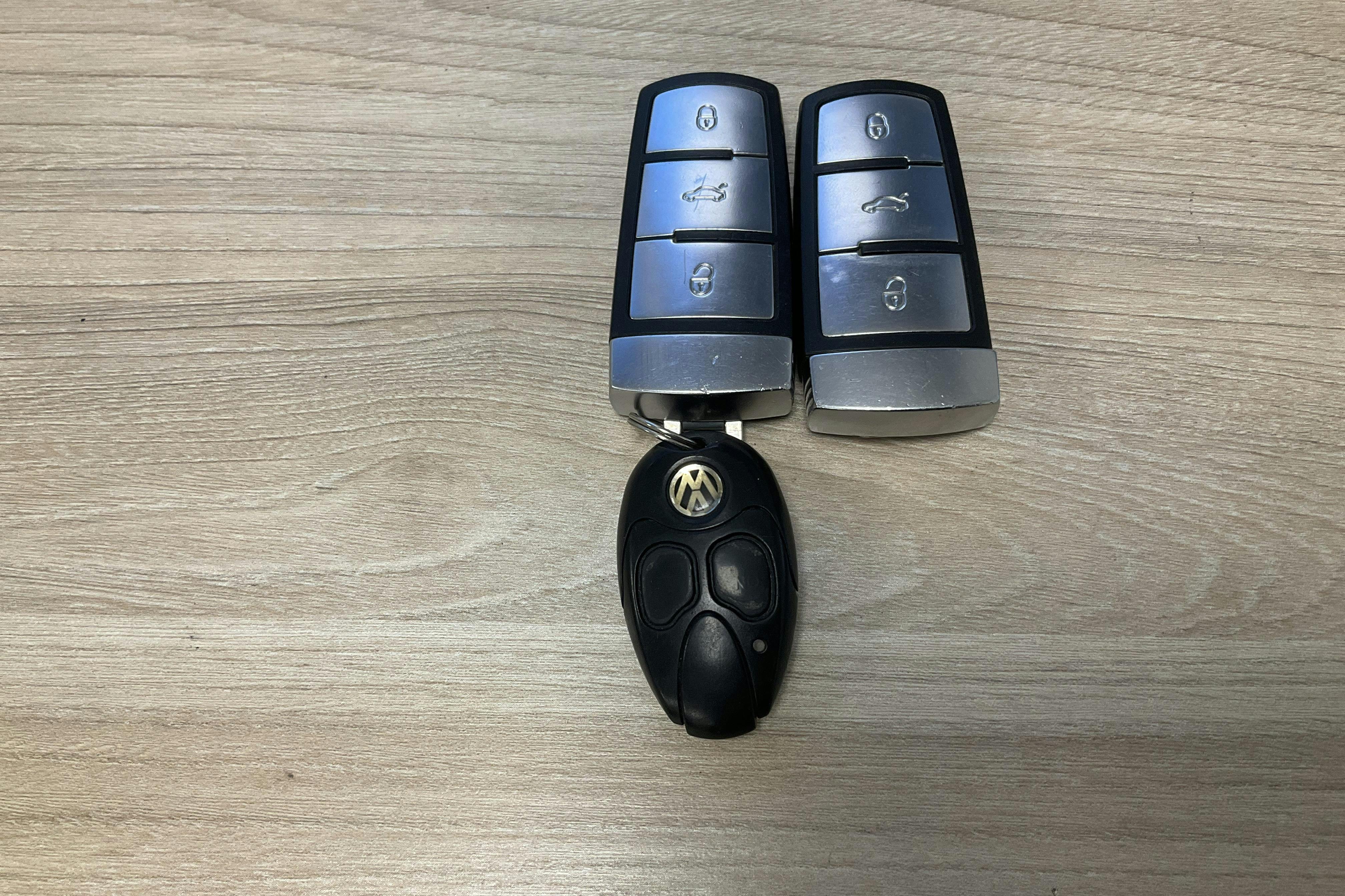 Presentationsfoto 15 av 15: VW Passat 2.0 TDI BlueMotion Technology Variant 4Motion (140hk) - 19 286 mil - Manuell - silver - 2014