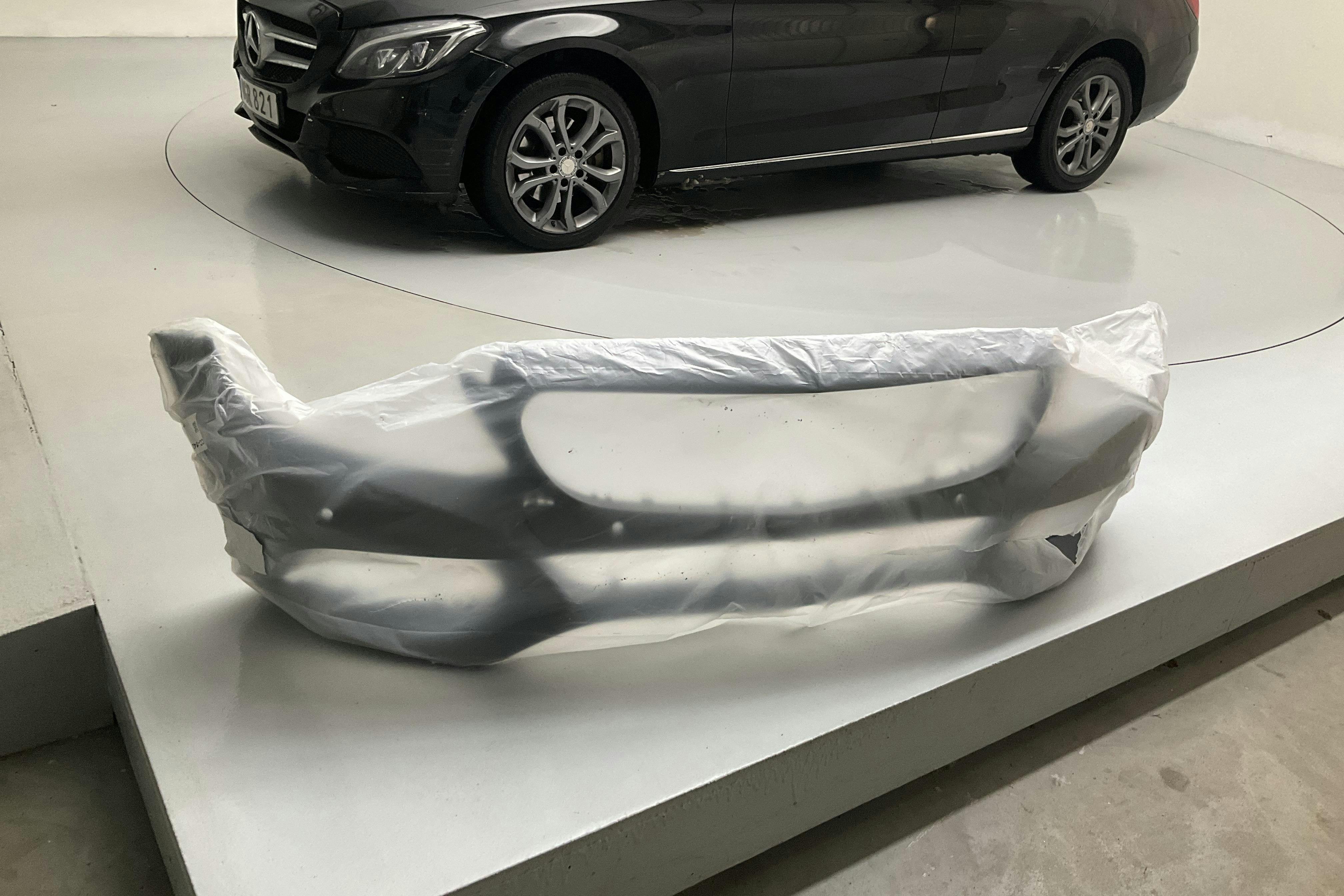 Presentation photo 13 of 13: Mercedes C 220 d 4MATIC W205 (170hk) - 199 990 km - Automatic - black - 2017