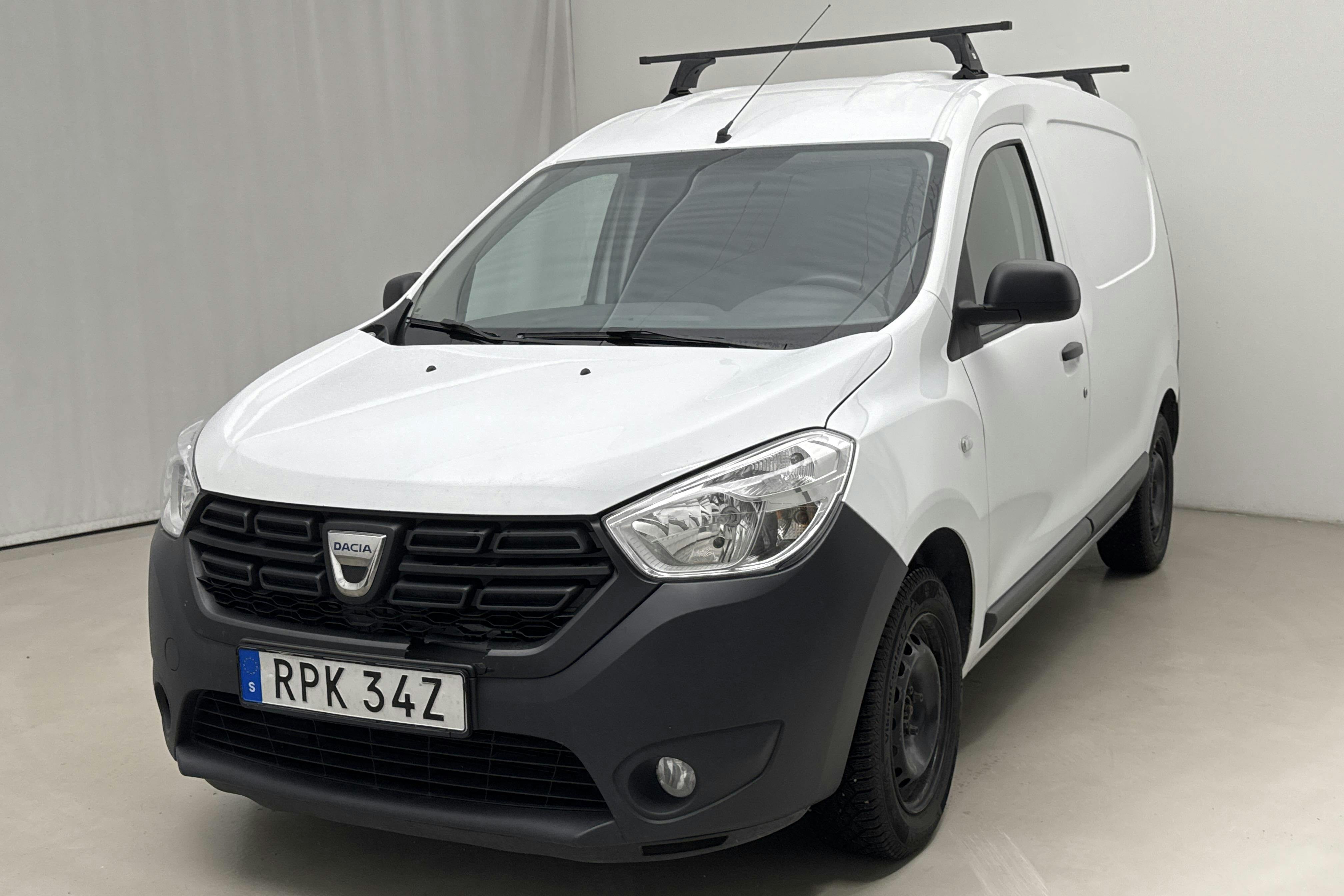 Presentationsfoto 1 av 13: Dacia Dokker Van 1.5 Blue dCi (95hk) - 13 576 mil - Manuell - vit - 2020