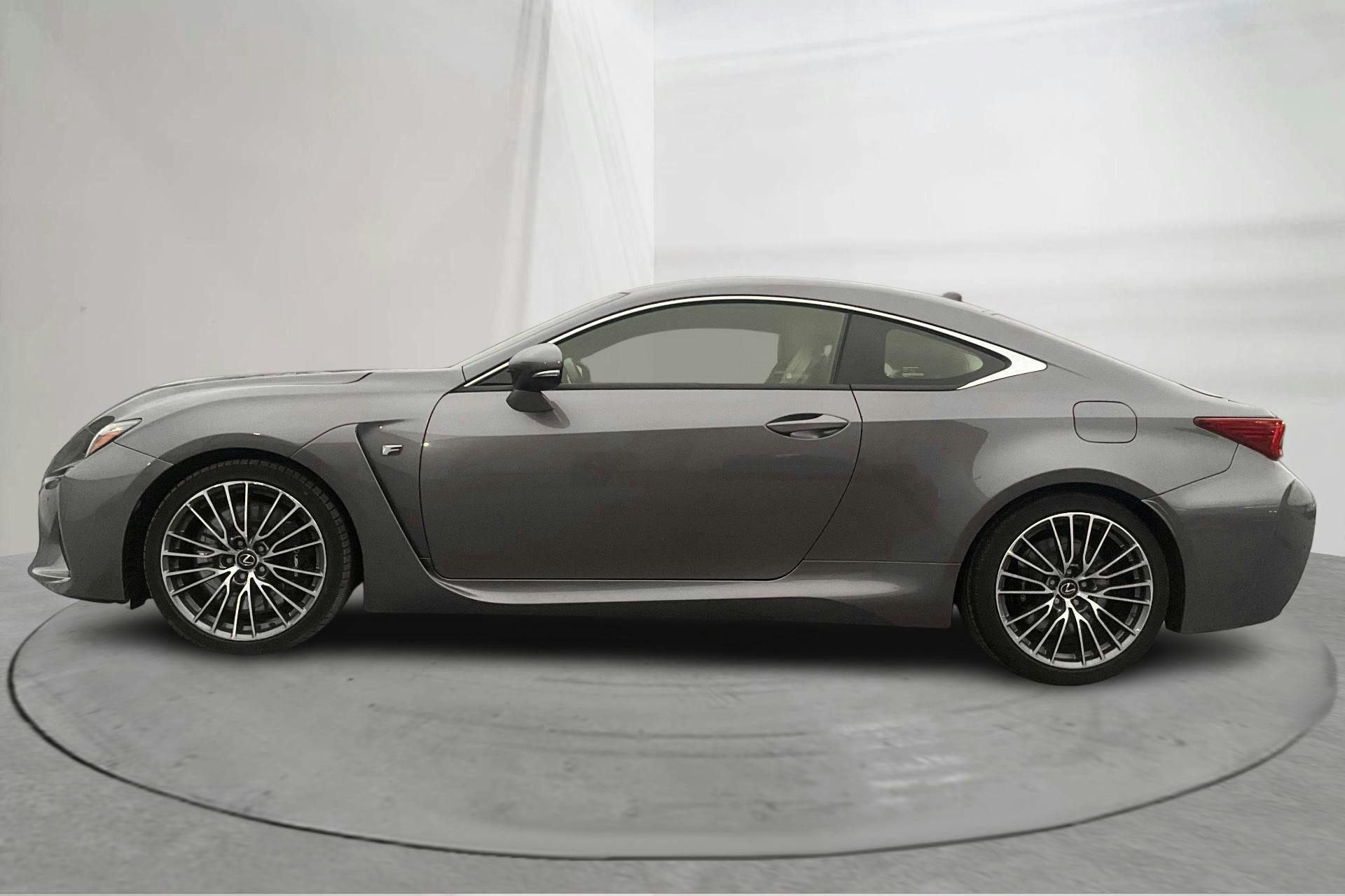 Presentation photo 2 of 24: Lexus RC F (477hk) - 78 680 km - Automatic - gray - 2015