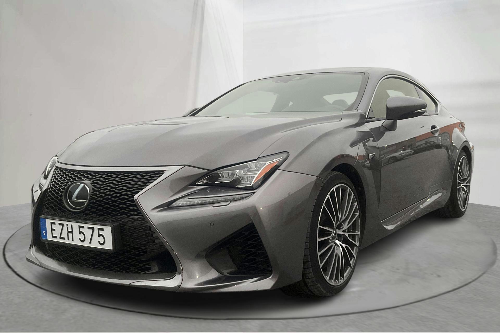 Presentation photo 1 of 24: Lexus RC F (477hk) - 78 680 km - Automatic - gray - 2015