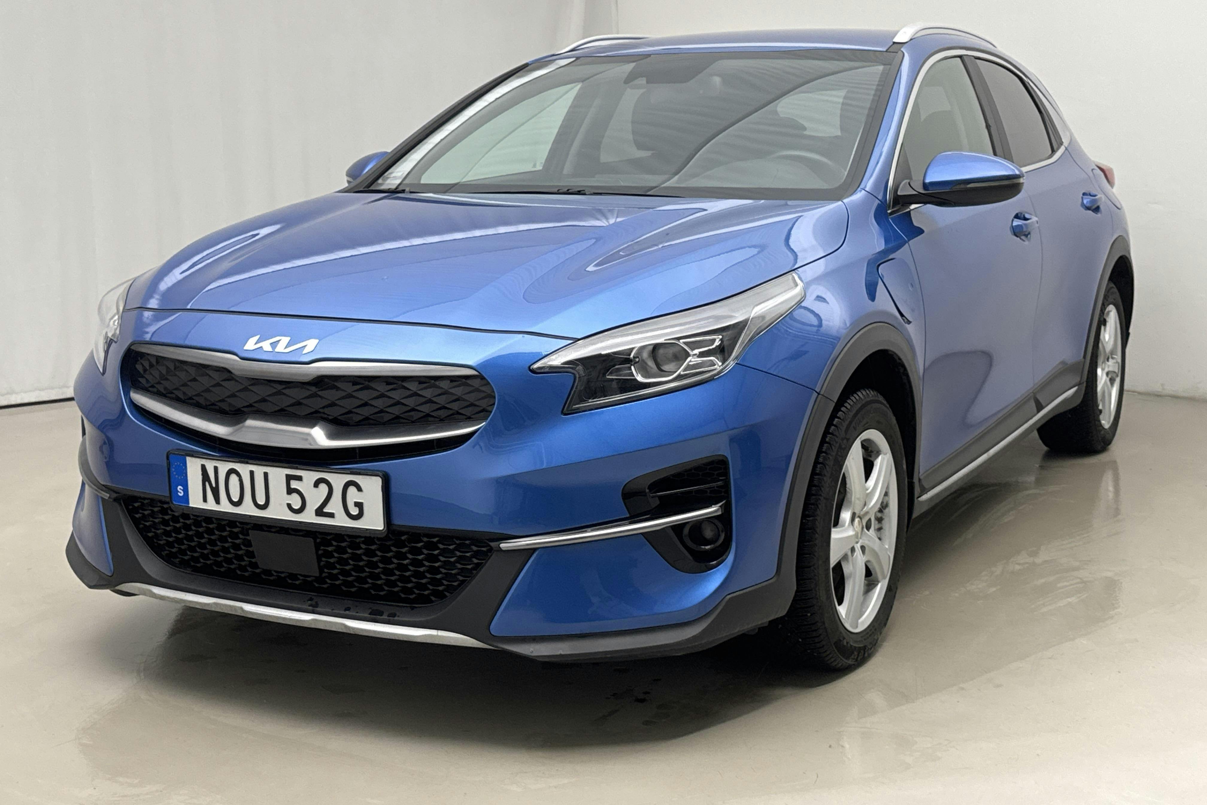 Presentationsfoto 1 av 17: KIA XCeed 1.6 Plug-in Hybrid 5dr (141hk) - 7 157 mil - Automat - blå - 2022