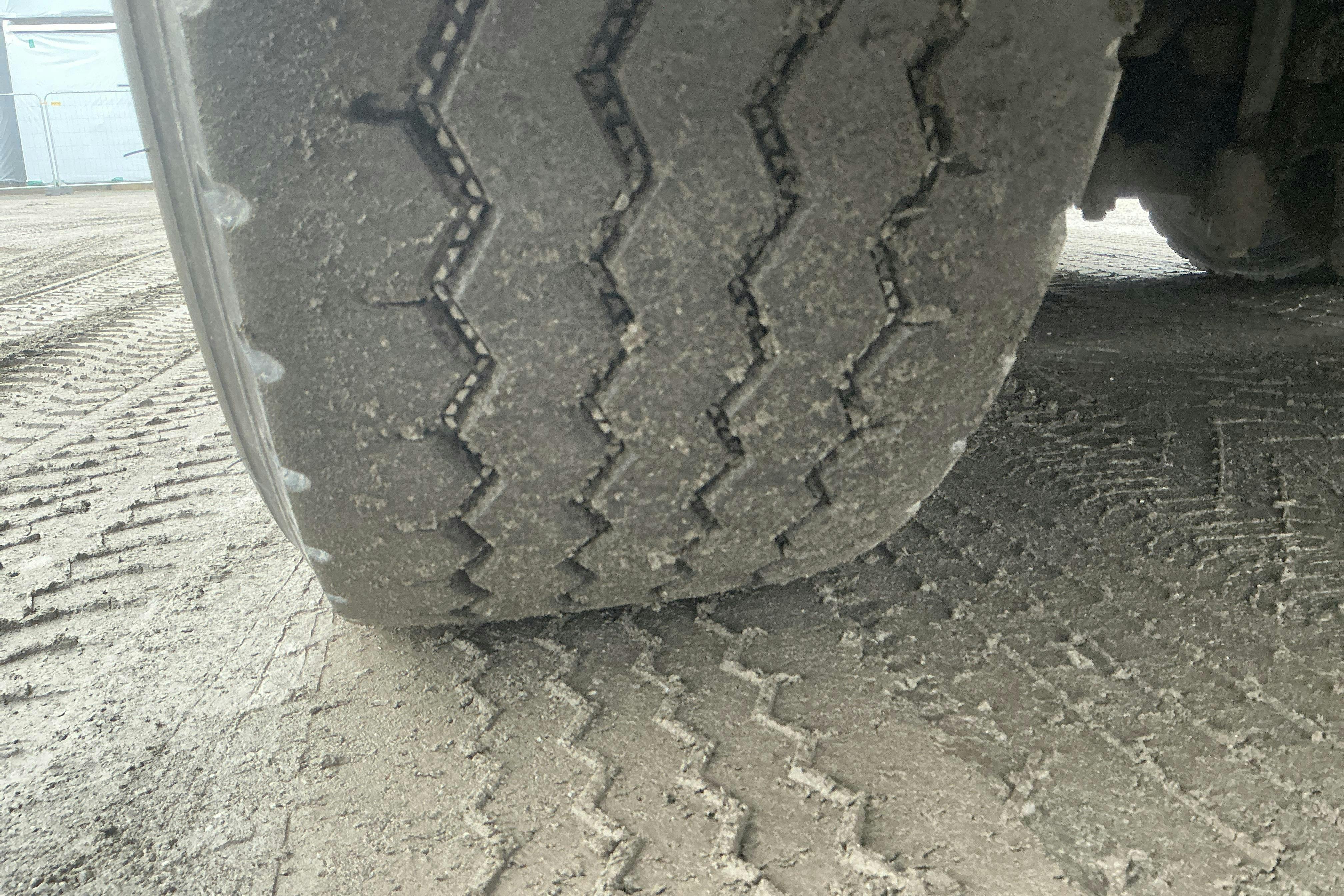 Presentationsfoto 46 av 46: Scania P380 - 515 819 km - Automat - 2008