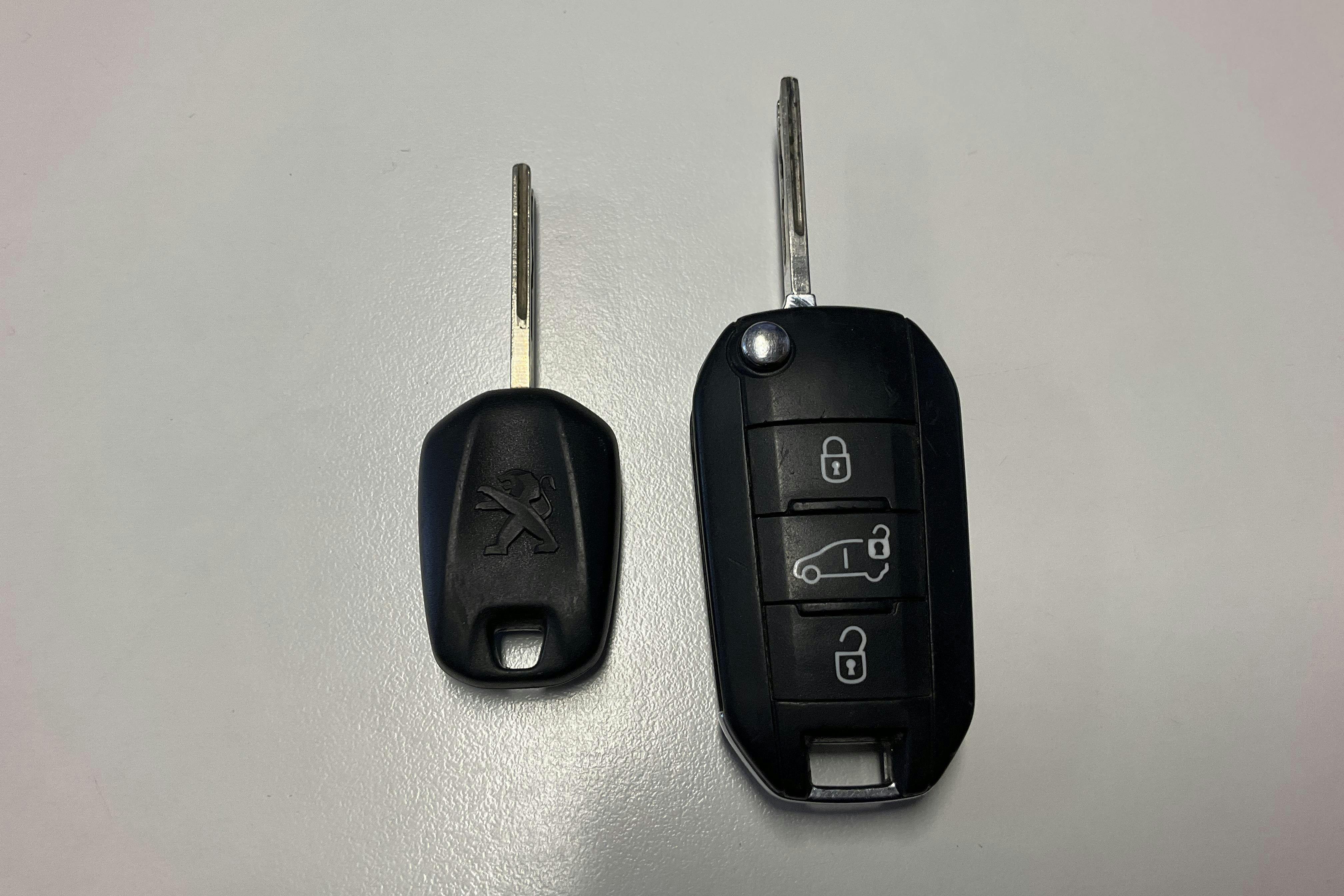 Presentation photo 12 of 12: Peugeot Expert BlueHDi Skåp (177hk) - 120 220 km - Automatic - 2018