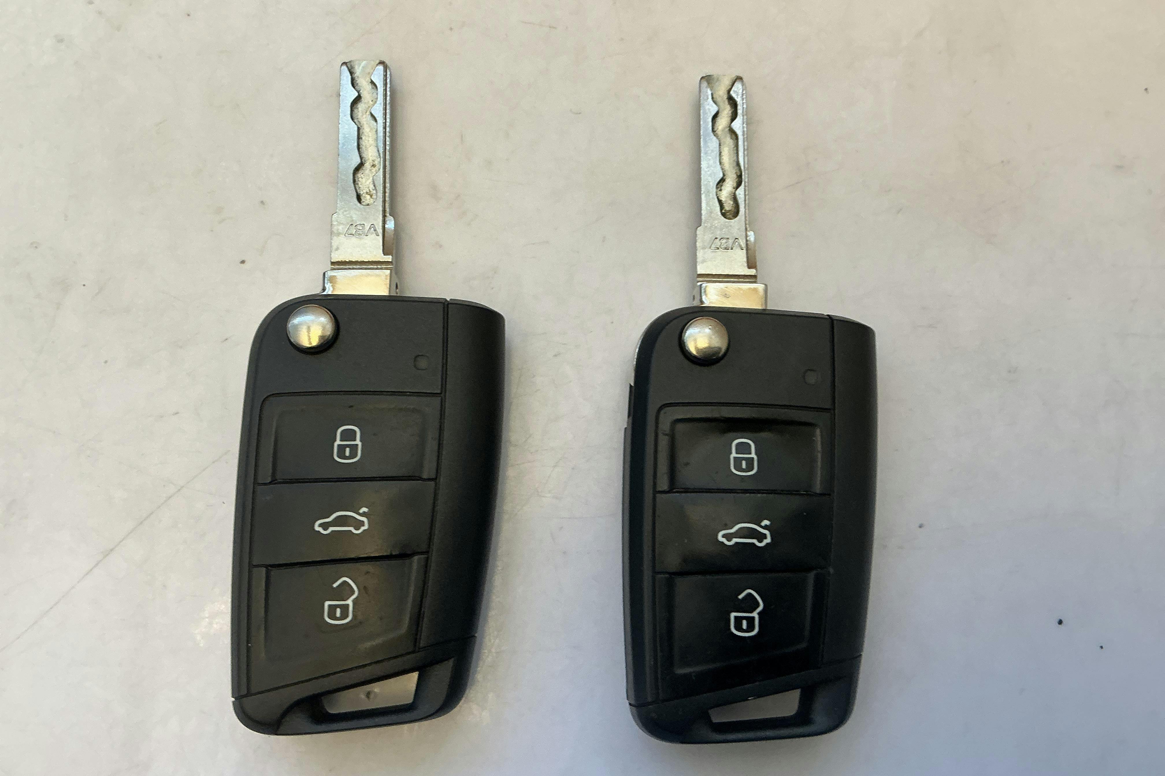 Presentationsfoto 16 av 16: VW Golf VII 1.5 TSI Sportscombi (150hk) - 5 105 mil - Manuell - vit - 2020