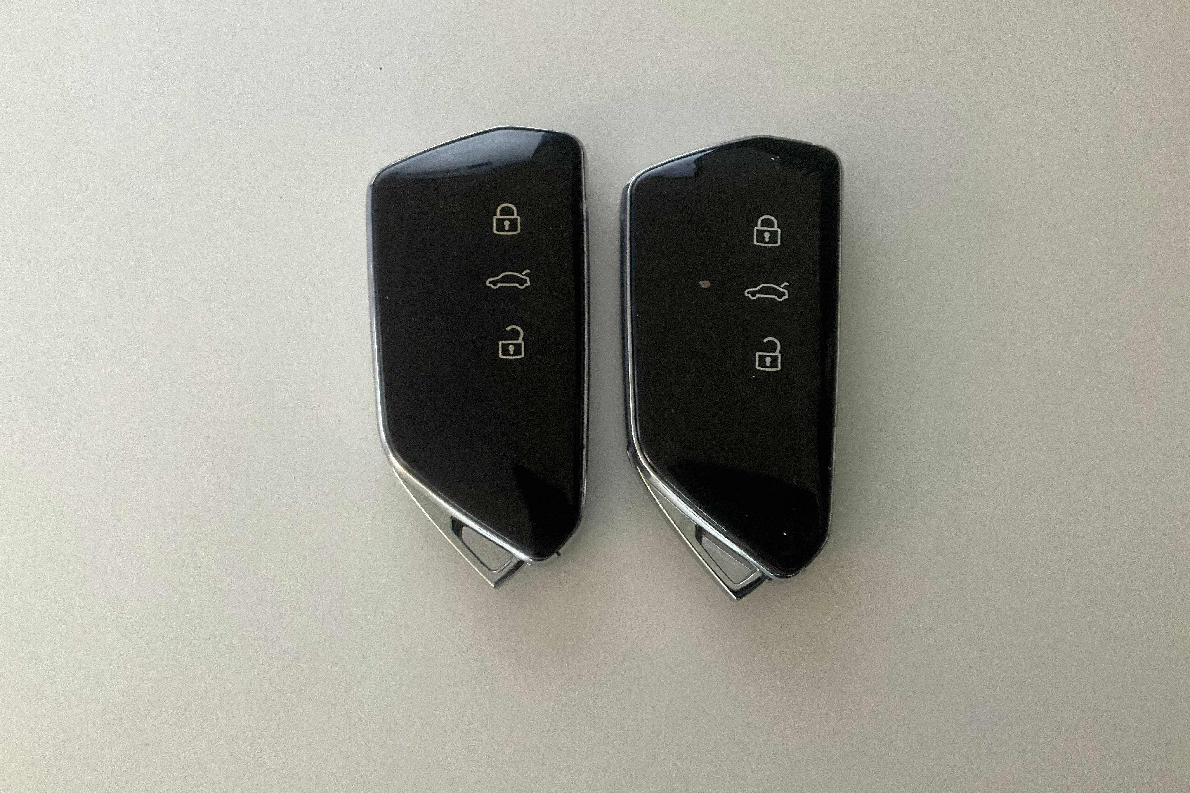 Presentationsfoto 19 av 19: VW Golf VIII 1.0 TSI 5dr (110hk) - 3 937 mil - Automat - silver - 2021