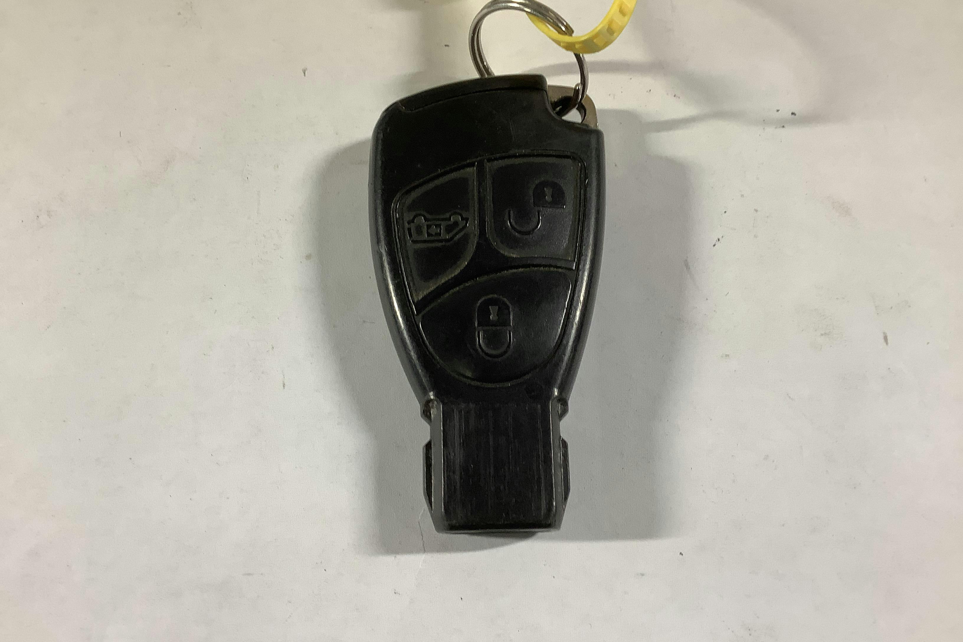 Presentation photo 16 of 16: Mercedes Sprinter 318 CDI (184hk) - 272 070 km - Automatic - 2007