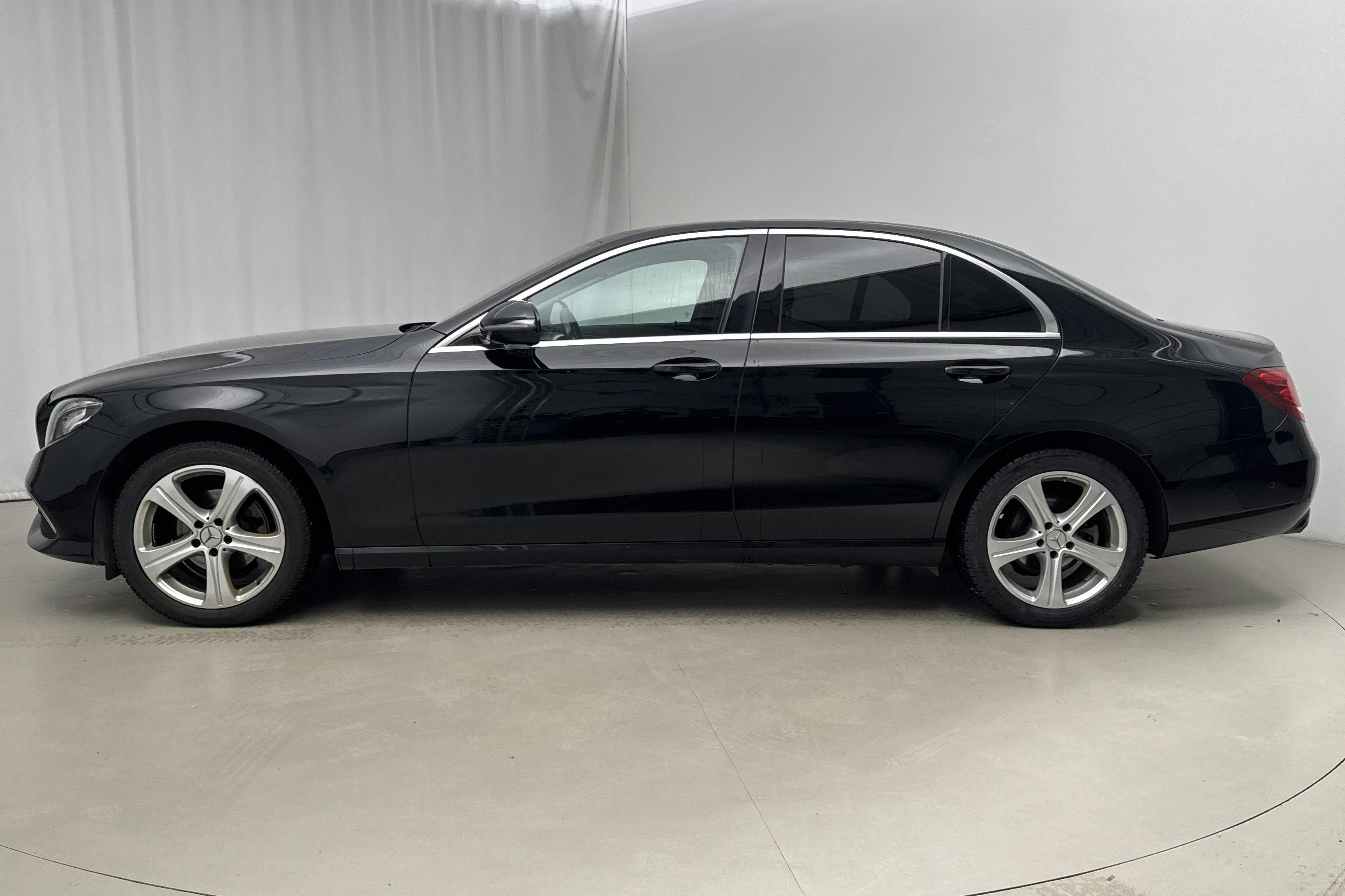 Esittelykuva 2 osoitteesta 14: Mercedes E 220 d HVO Sedan W213 (163hk) - 147 240 km - Automaattinen - musta - 2020