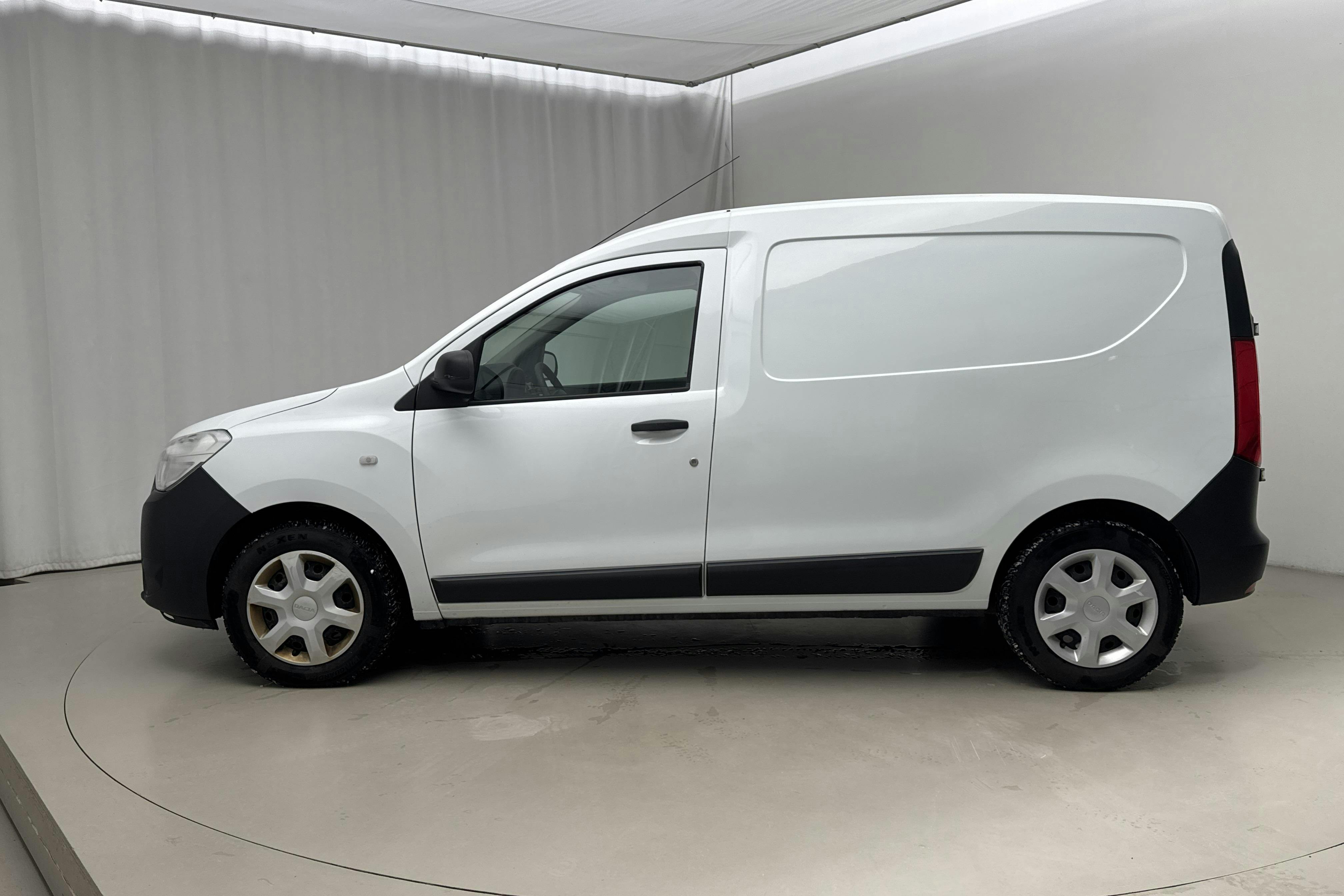 Presentation photo 2 of 13: Dacia Dokker Van 1.5 dCi (90hk) - 130 730 km - Manual - white - 2016