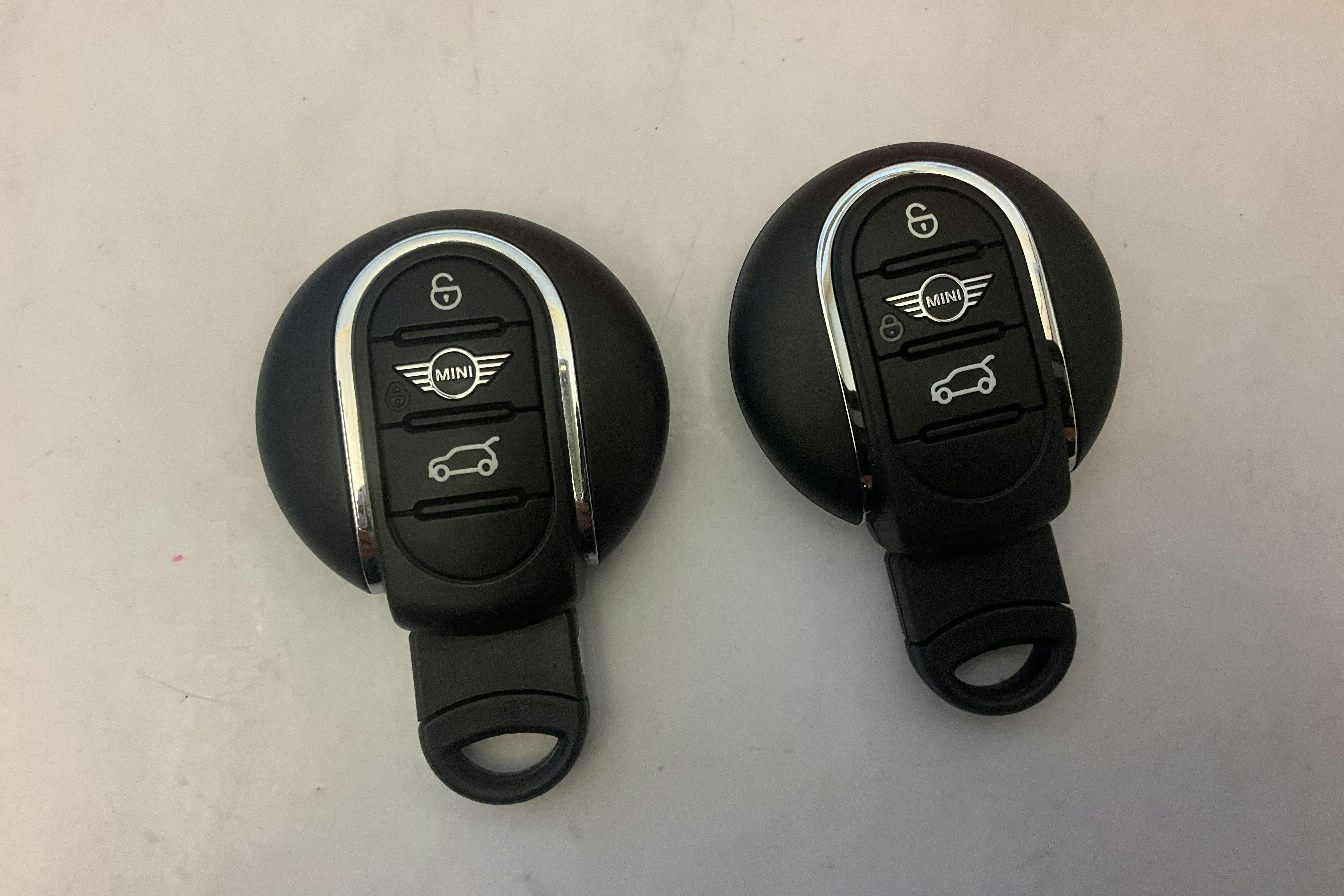 Presentationsfoto 14 av 14: MINI Cooper Hatch 5dr, F55 LCI (136hk) - 2 747 mil - Automat - grå - 2023