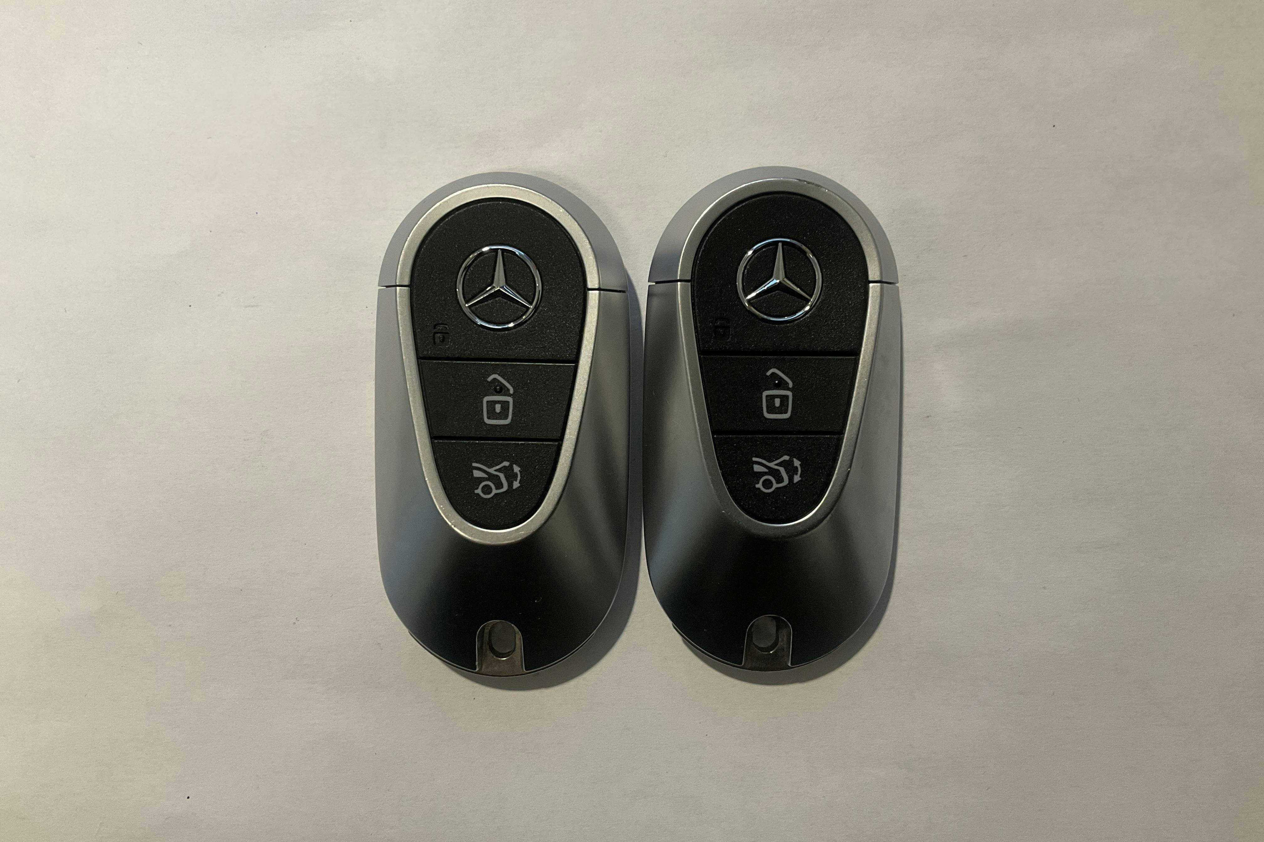 Presentationsfoto 17 av 17: Mercedes C 300 e Kombi S206 (333hk) - 6 035 mil - Automat - svart - 2023