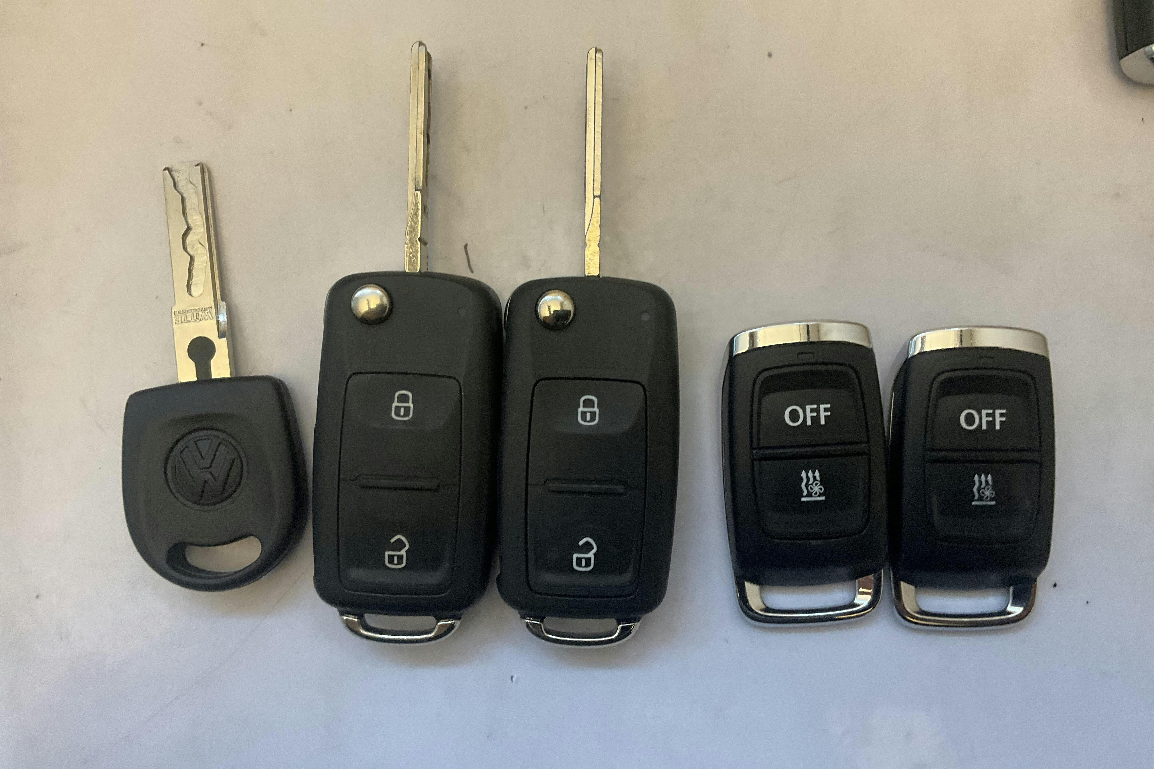 Presentationsfoto 12 av 12: VW Transporter T6 2.0 TDI BMT Skåp 4MOTION (150hk) - 14 905 mil - Manuell - vit - 2018