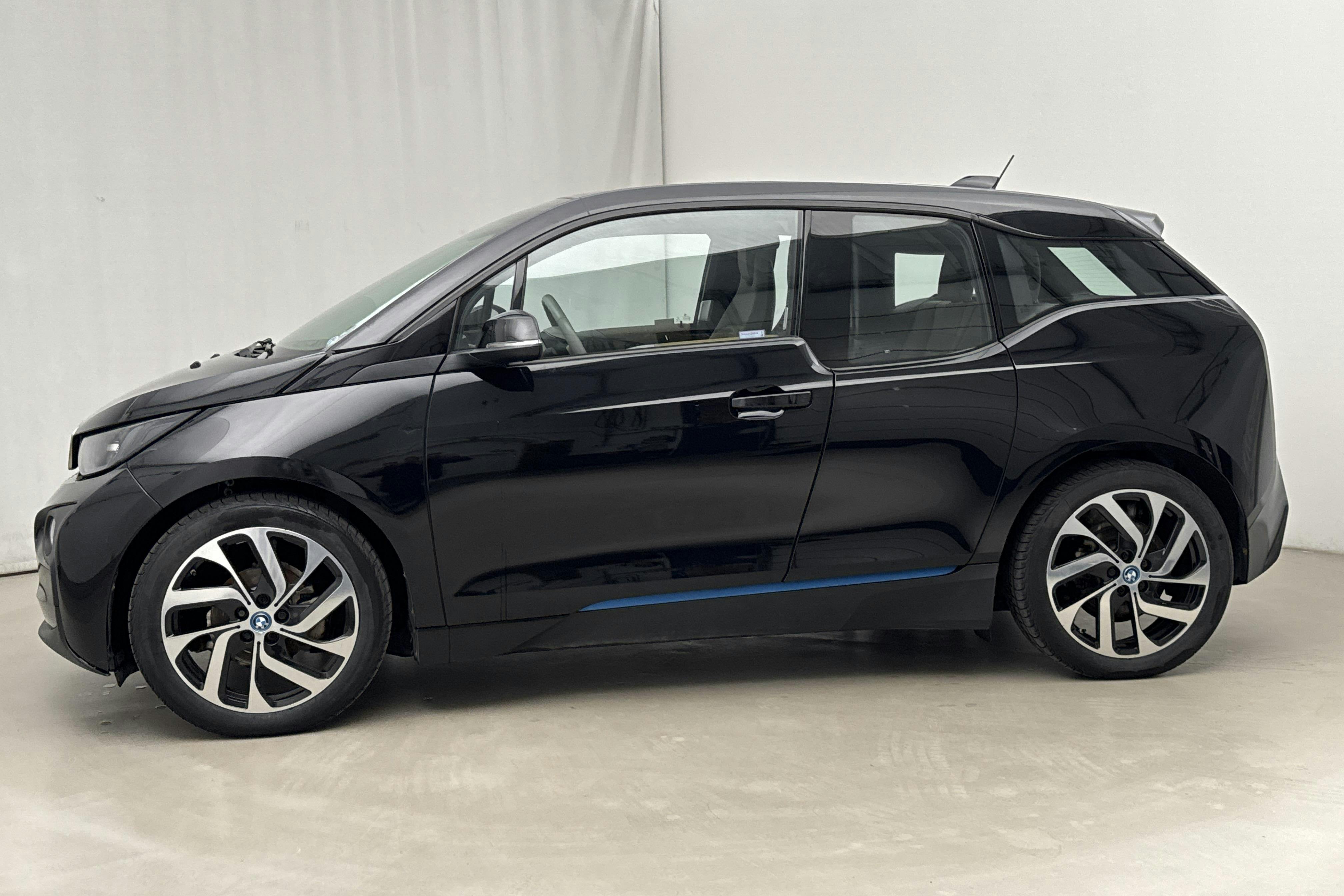 Esitlusfoto 2 aadressil 19: BMW i3 94Ah, I01 (170hk) - 61 510 km - Automaatne - must - 2017