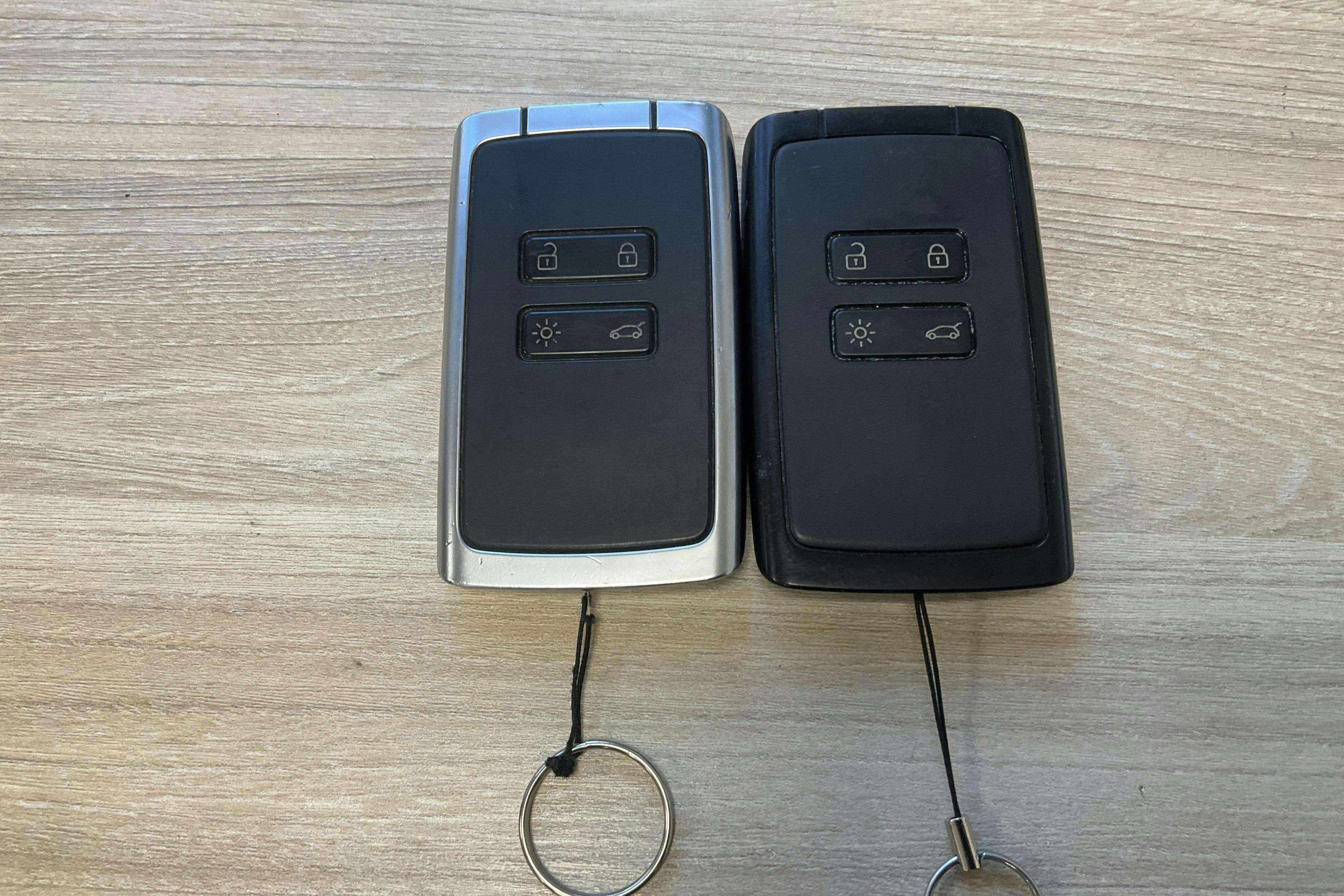 Presentationsfoto 13 av 13: Renault Mégane 1.5 dCi Sport Tourer (115hk) - 8 237 mil - Manuell - silver - 2020