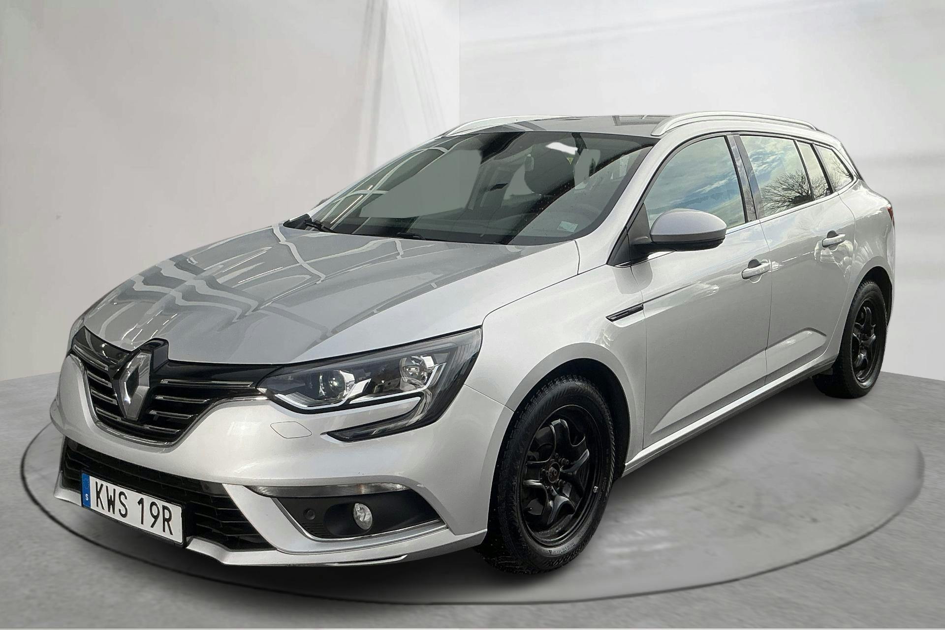 Presentationsfoto 1 av 13: Renault Mégane 1.5 dCi Sport Tourer (115hk) - 8 237 mil - Manuell - silver - 2020