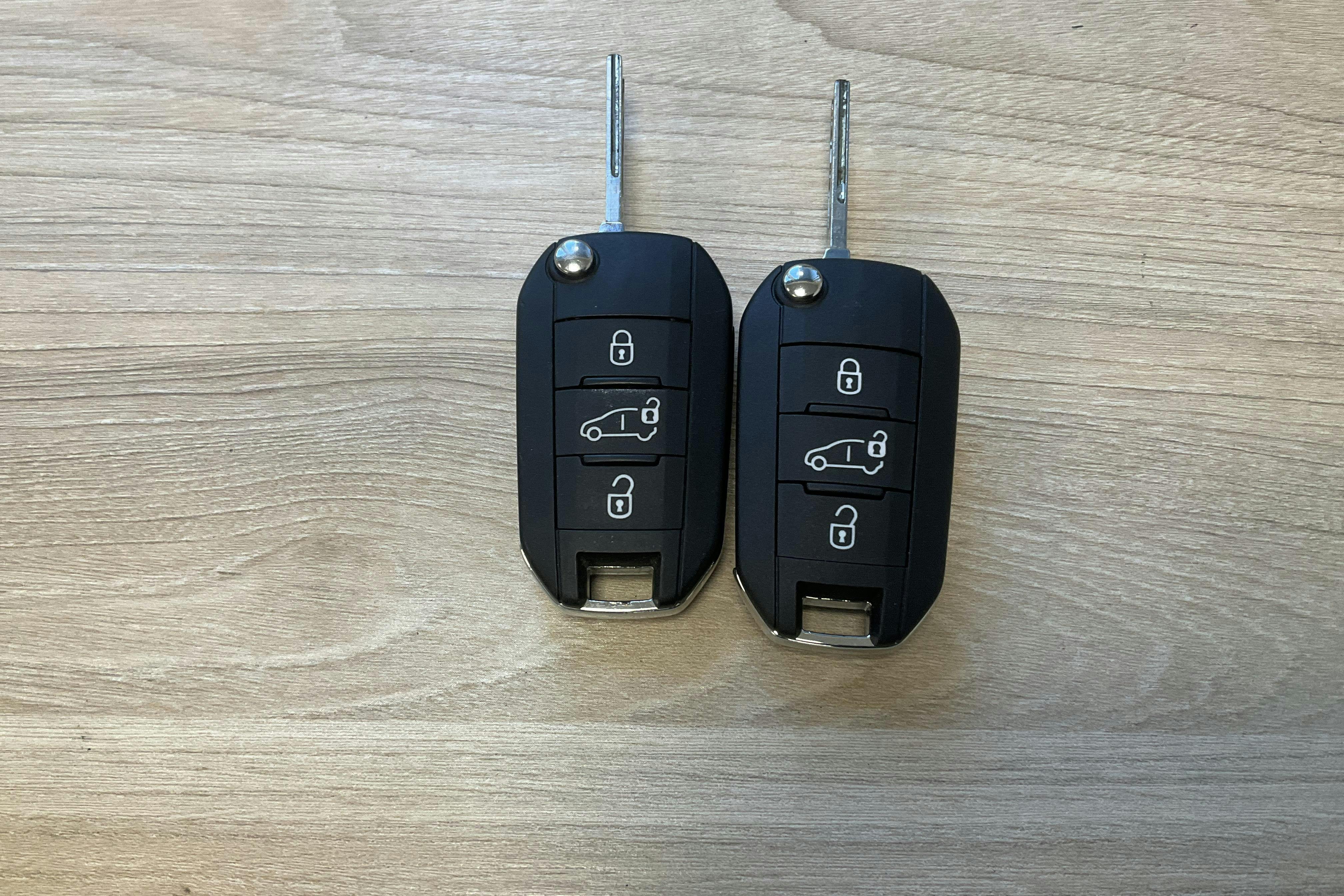 Presentationsfoto 14 av 14: Toyota PROACE Verso 2.0D (140hk) - 4 046 mil - Manuell - vit - 2024