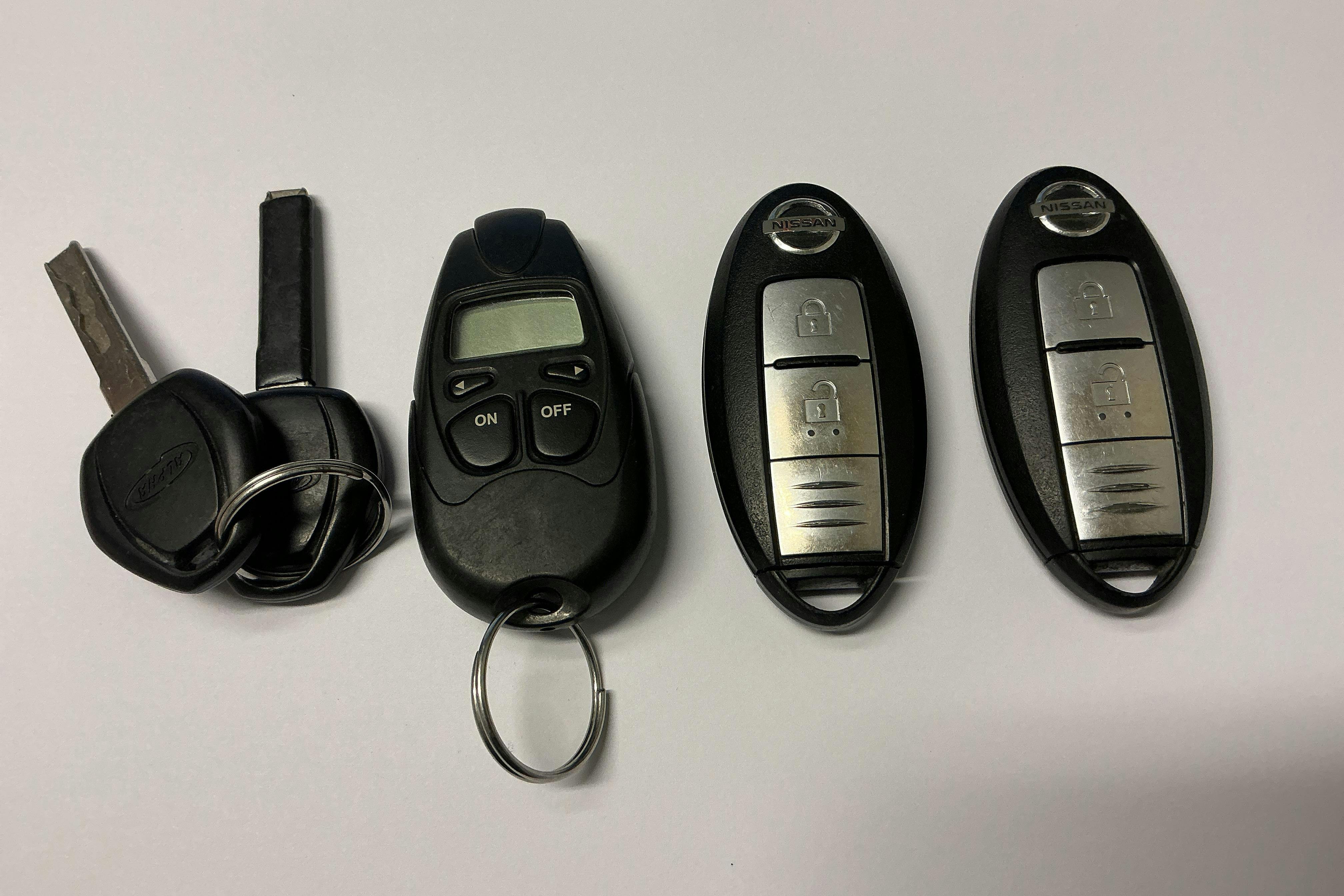 Presentation photo 18 of 18: Nissan Navara 2.3 dCi 4x4 (190hk) - 142 970 km - Automatic - gray - 2019