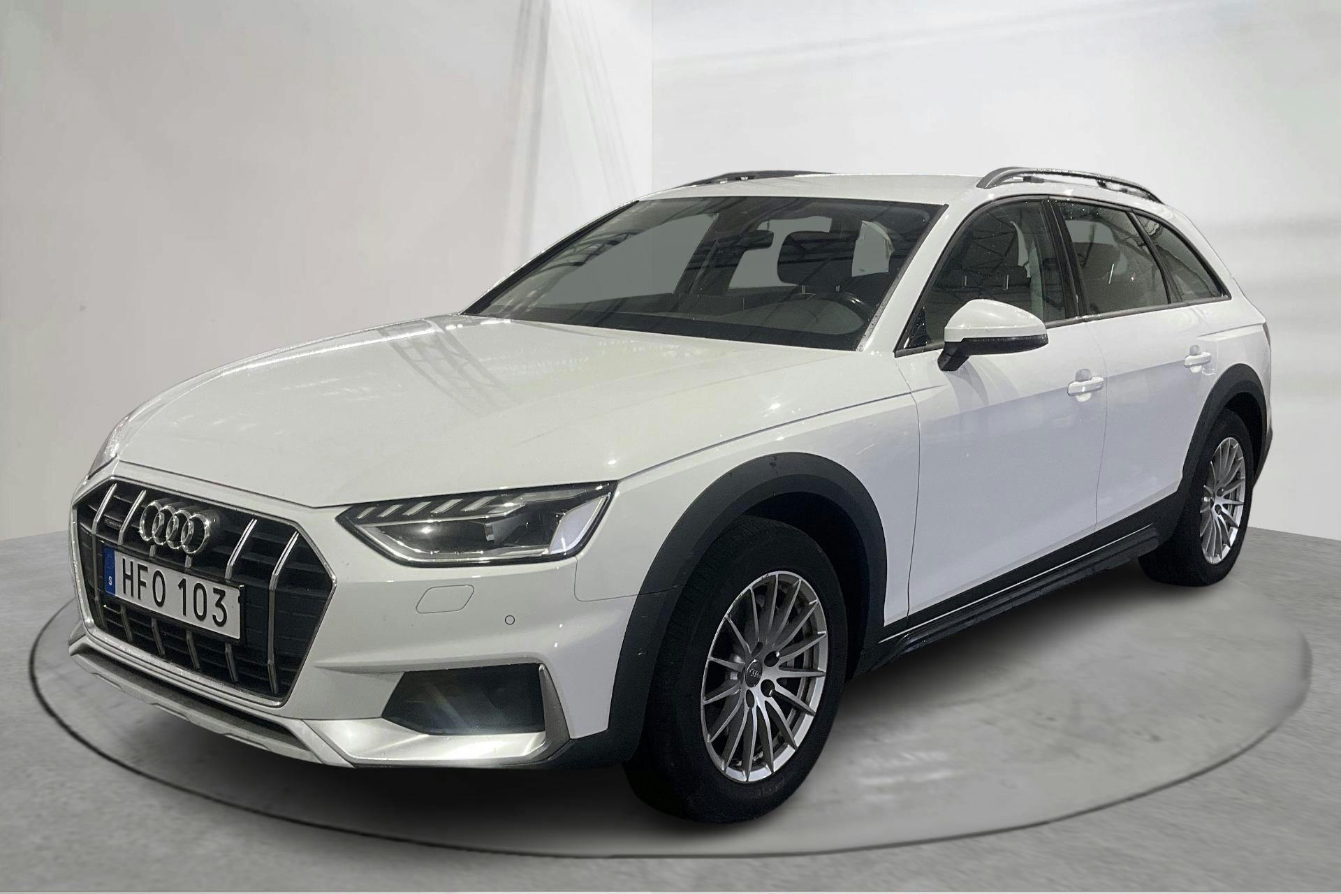 Presentationsfoto 1 av 17: Audi A4 Allroad Avant 40 TDI quattro (190hk) - 21 206 mil - Automat - vit - 2020