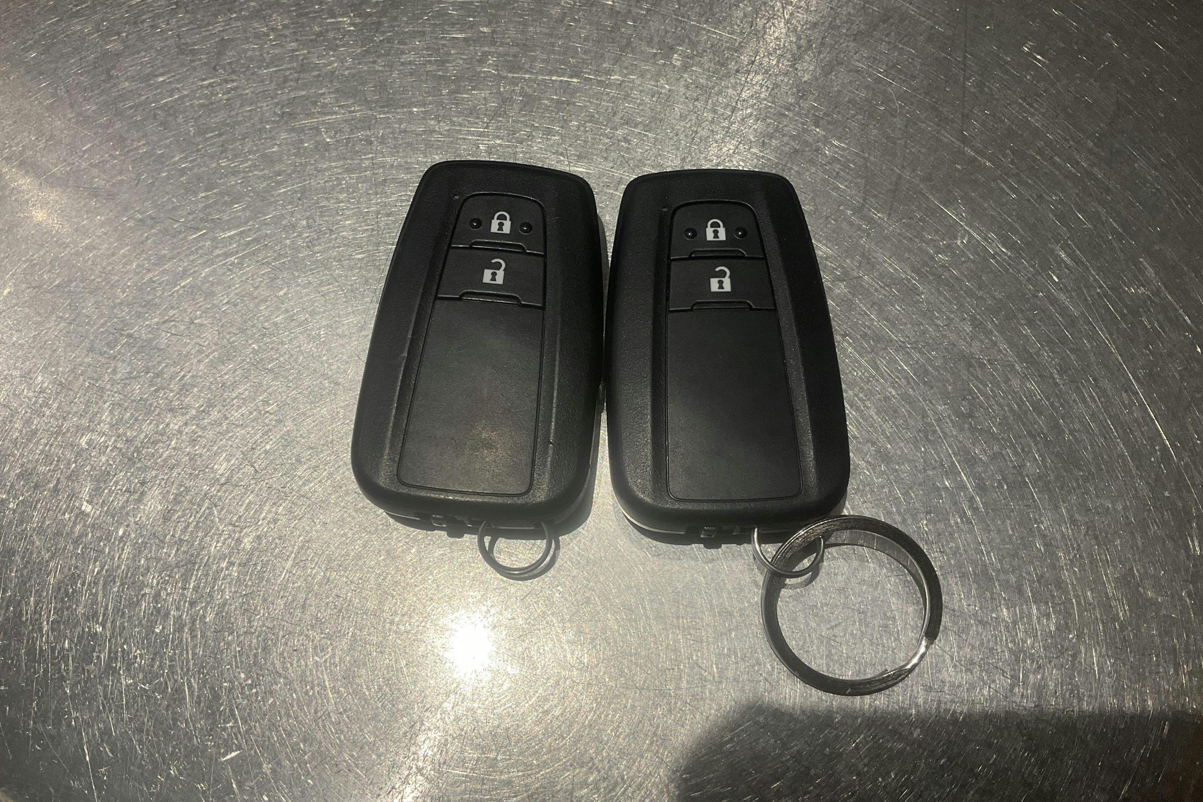 Presentation photo 14 of 14: Toyota Corolla 1.8 Hybrid 5dr (122hk) - 43 540 km - Automatic - white - 2022