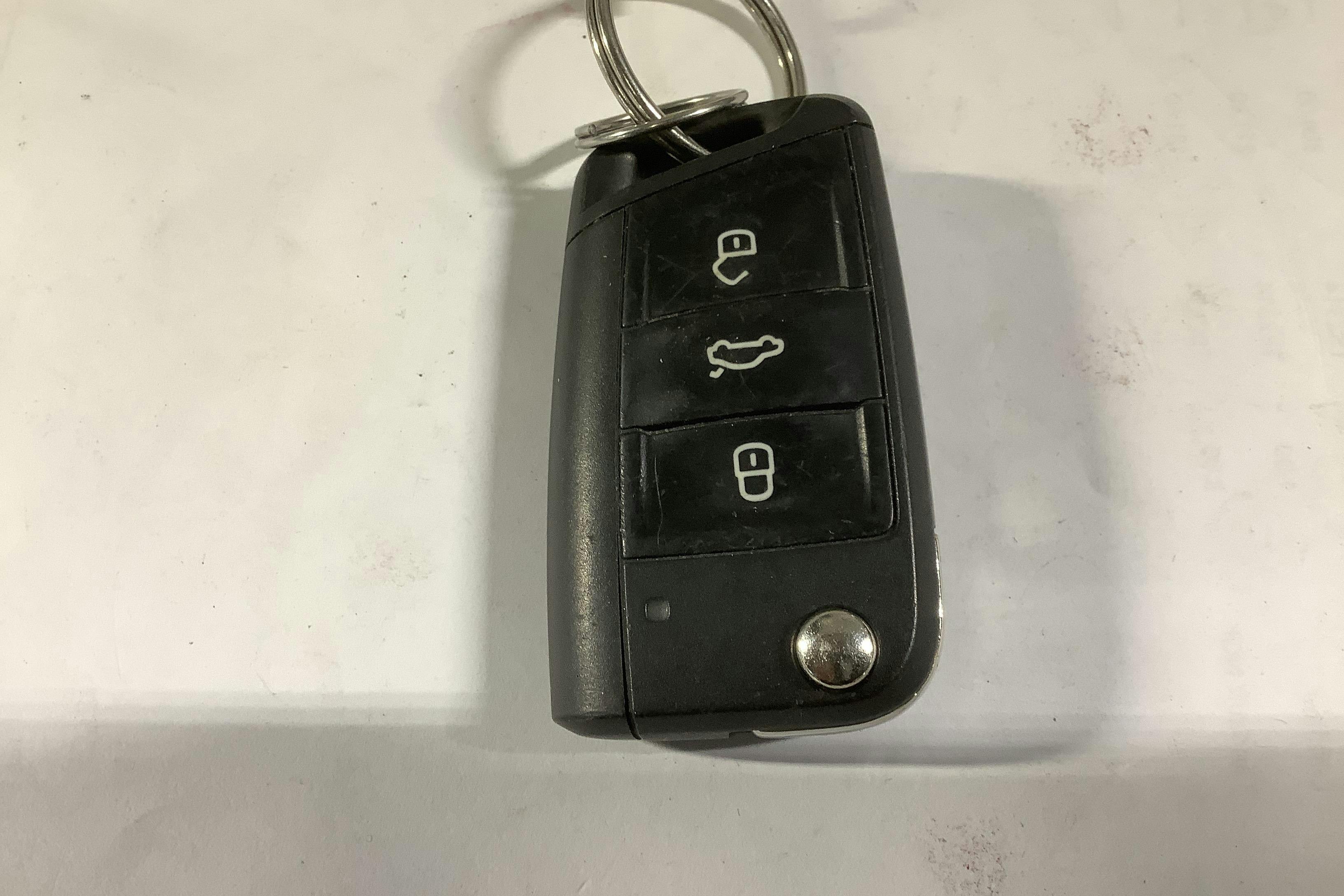 Presentation photo 14 of 14: VW Golf VII 1.5 TGI Sportscombi (130hk) - 49 300 km - Automatic - black - 2020