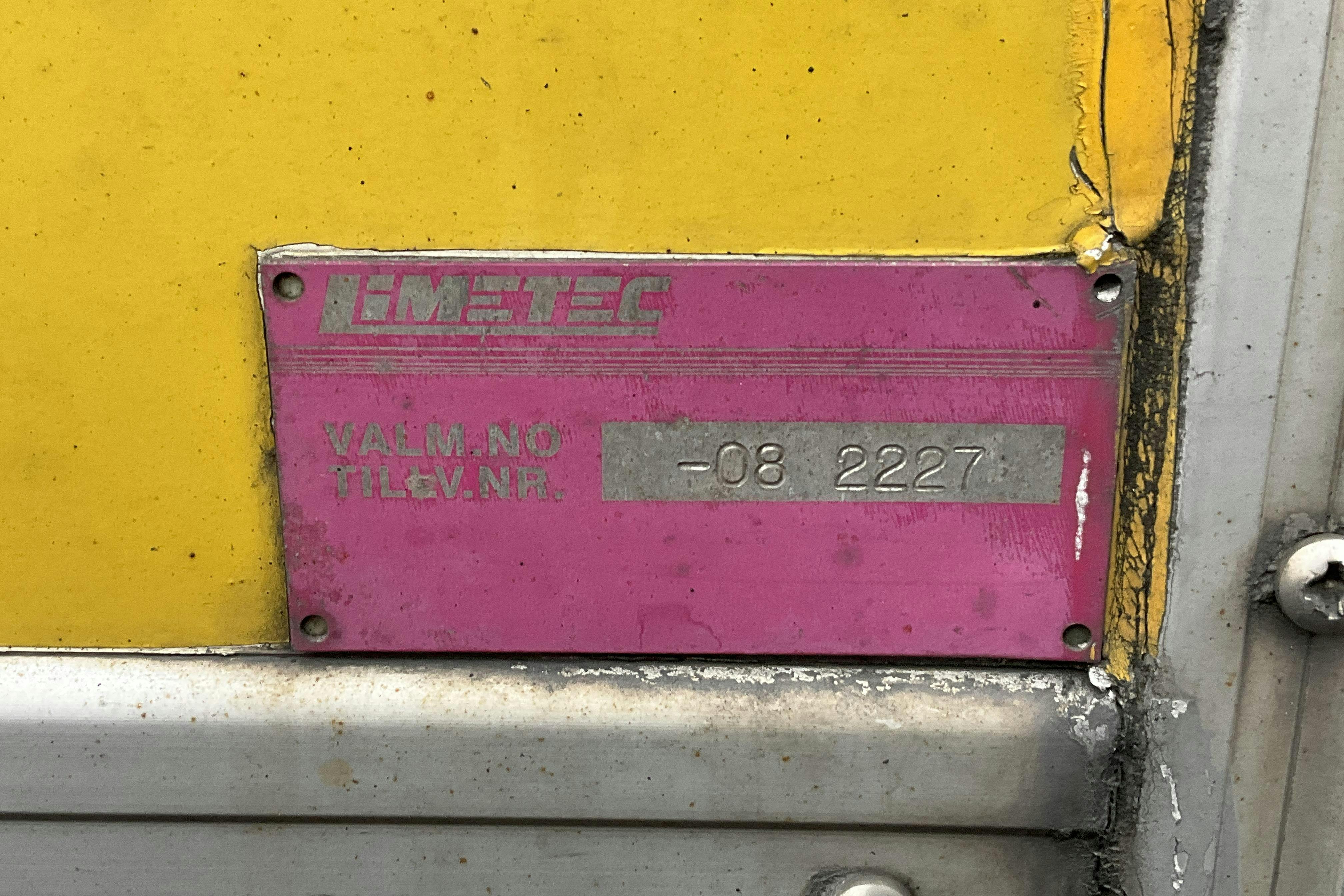 Presentation photo 28 of 28: LIMETEC VPU 438 LIMETEC VPU 438 - 0 km - yellow - 2008