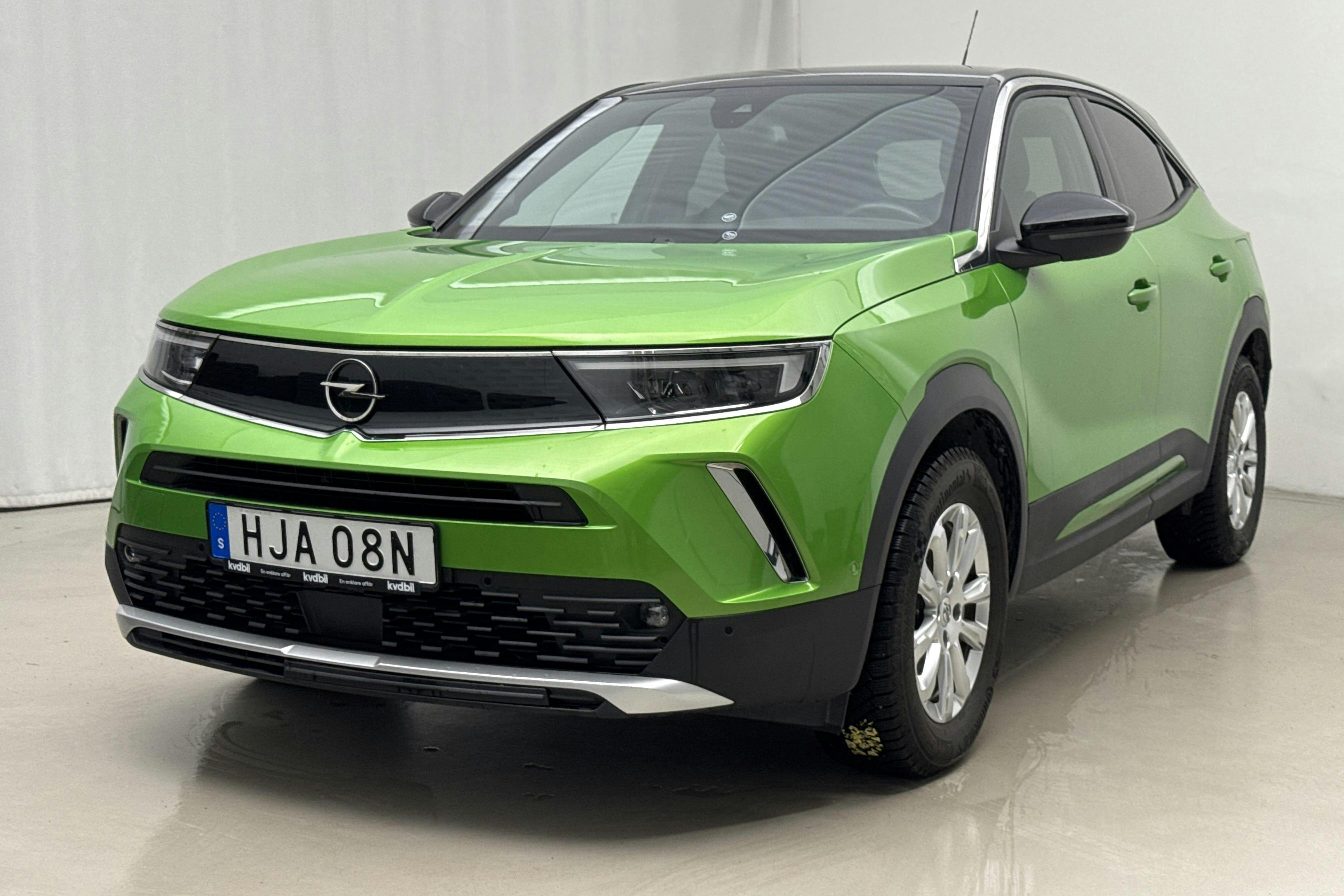 Presentation photo 1 of 20: Opel Mokka-e (136hk) - 64 610 km - Automatic - green - 2022
