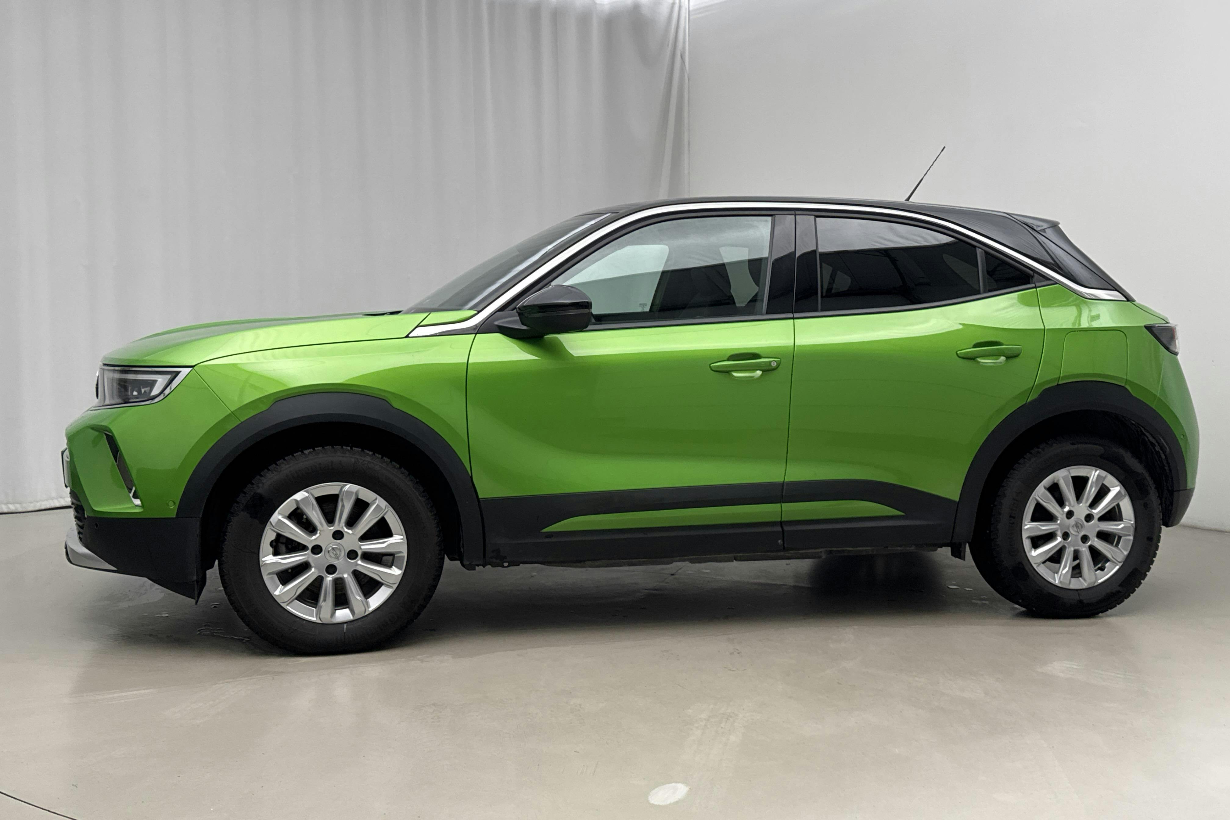 Presentation photo 2 of 20: Opel Mokka-e (136hk) - 64 610 km - Automatic - green - 2022