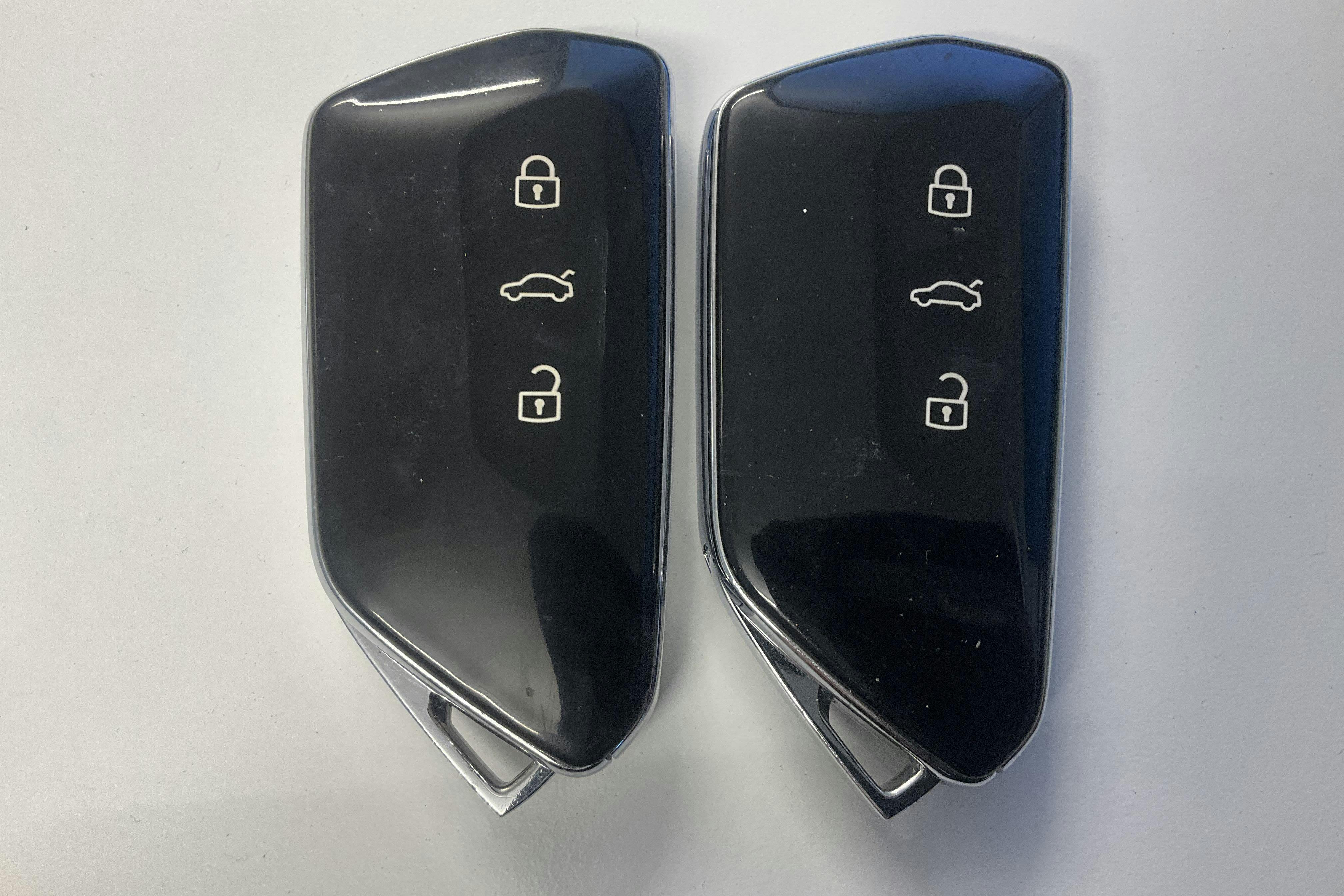 Presentation photo 20 of 20: VW ID.4 77kWh (204hk) - 85 290 km - Automatic - blue - 2021