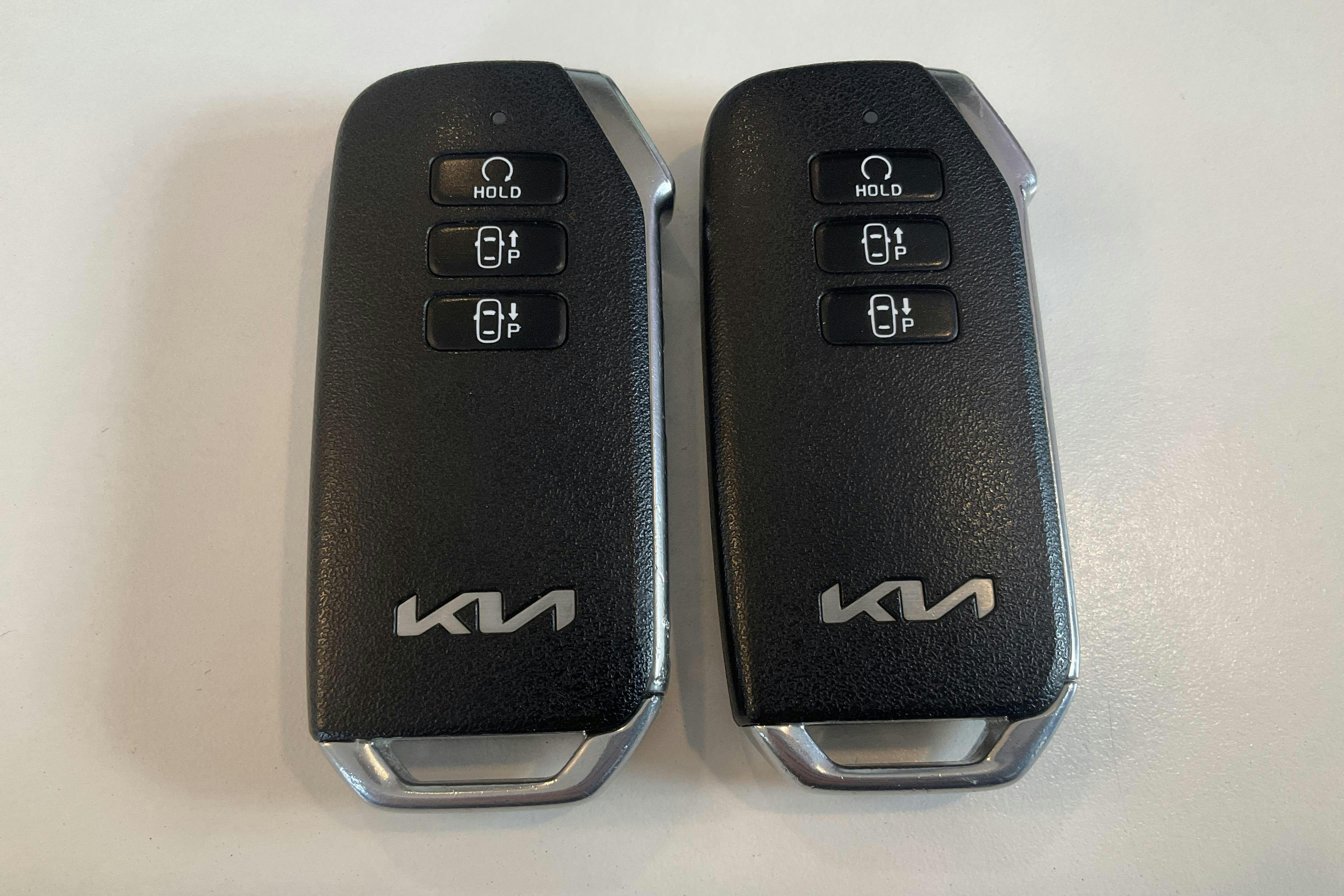 Esitlusfoto 22 aadressil 22: KIA Sportage PHEV AWD (265hk) - 103 220 km - Automaatne - valge - 2022