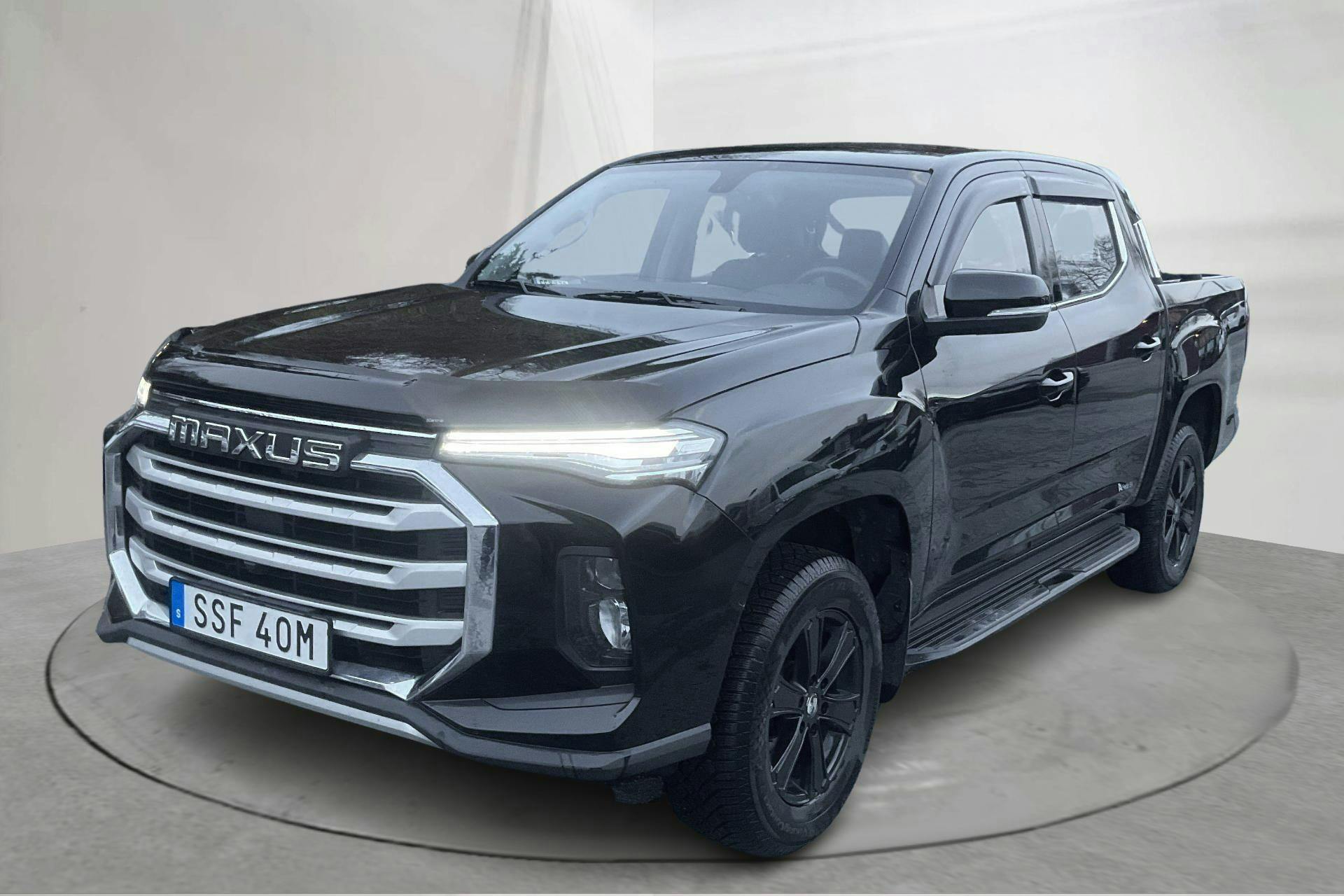 Presentation photo 1 of 16: Maxus eT90 88,5kWh (180hk) - 34 650 km - Automatic - black - 2022