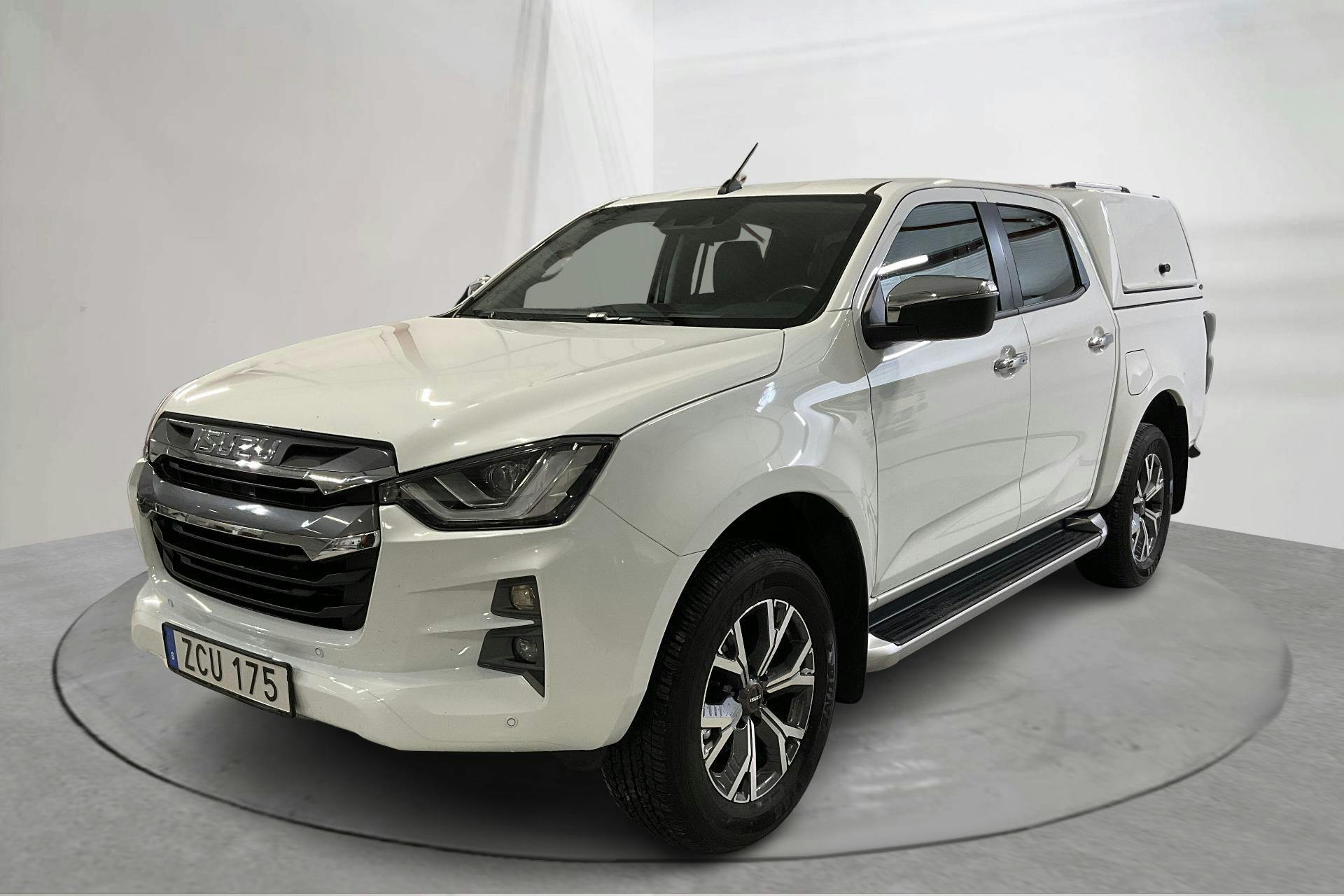 Presentationsfoto 1 av 12: Isuzu D-MAX 1.9 DDI 4WD (164hk) - 5 148 mil - Automat - vit - 2023