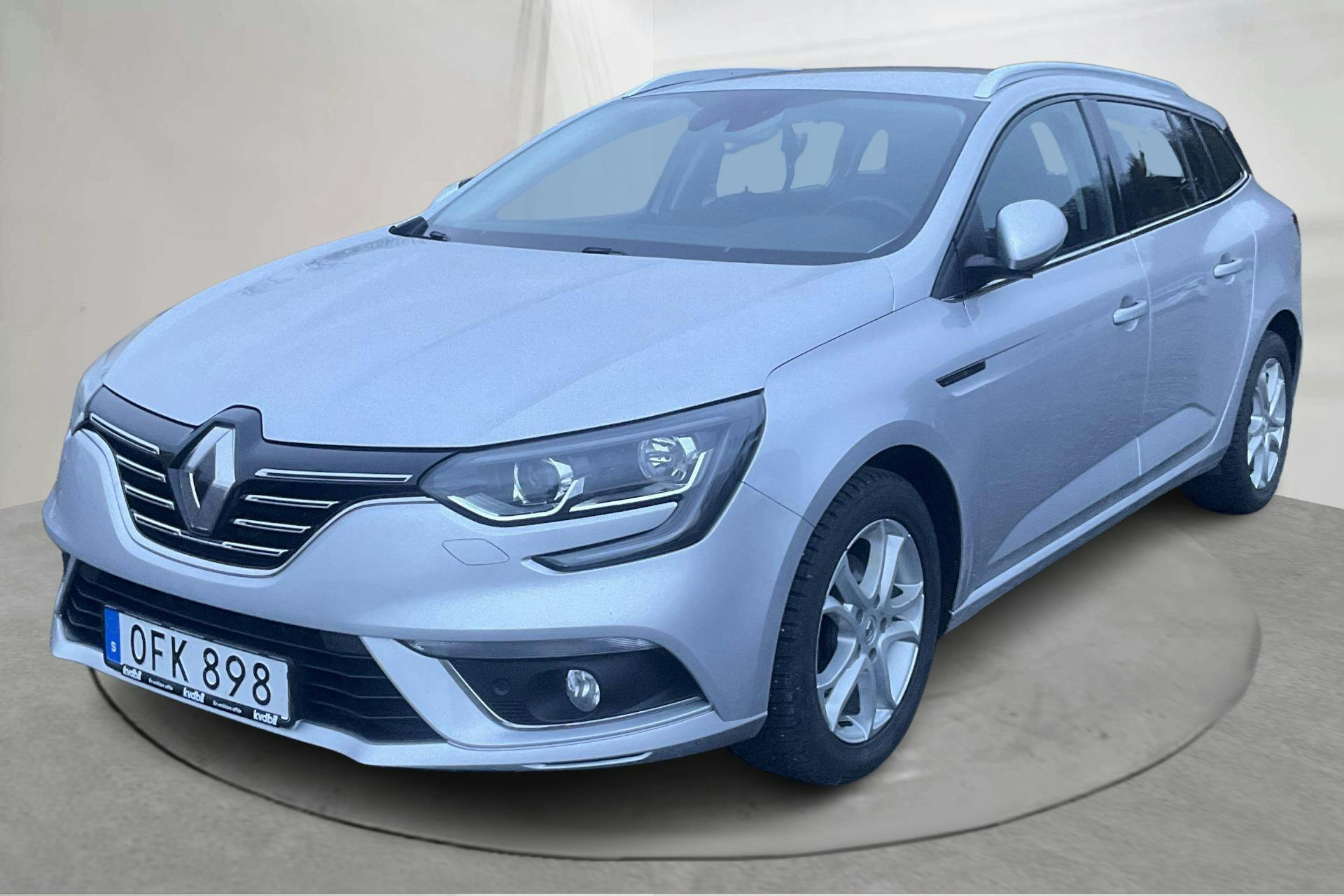 Presentationsfoto 1 av 13: Renault Mégane 1.2 TCe Sport Tourer (130hk) - 18 492 mil - Manuell - silver - 2016