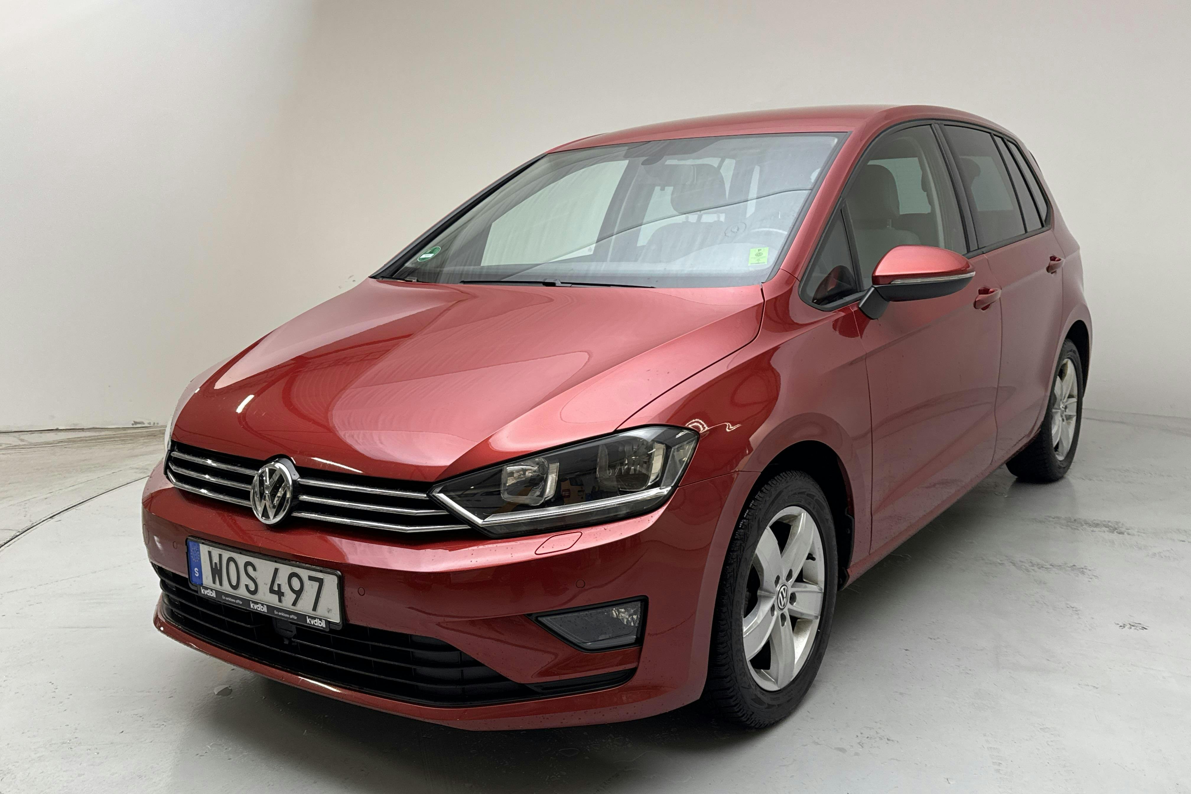 VW Golf VII 1.2 TSI BlueMotion Technology Sportsvan (110hk) - 83 980 km - Käsitsi - punane - 2016