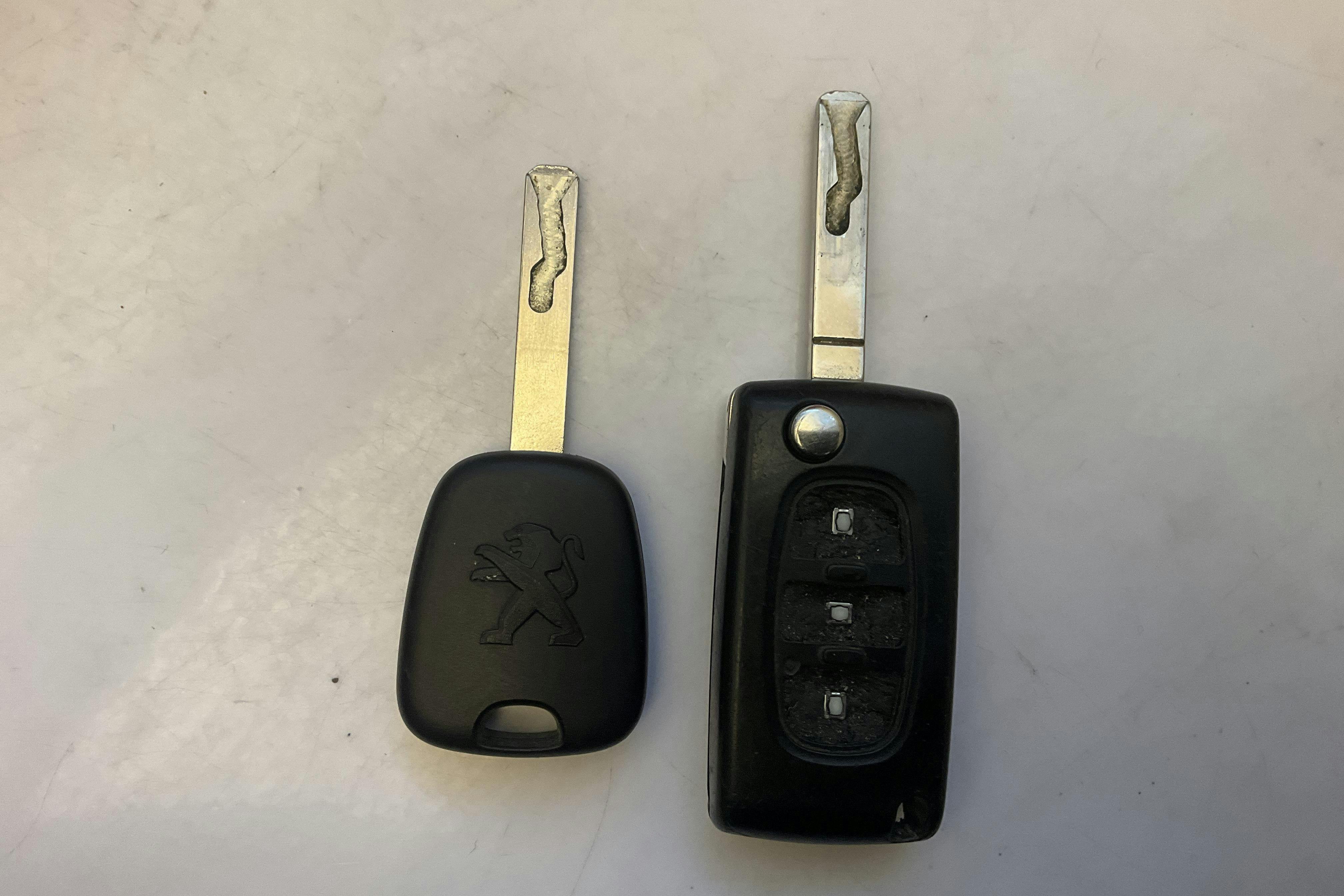 Presentation photo 12 of 12: Peugeot Partner 1.6 HDI Skåp (75hk) - 45 940 km - Manual - white - 2016