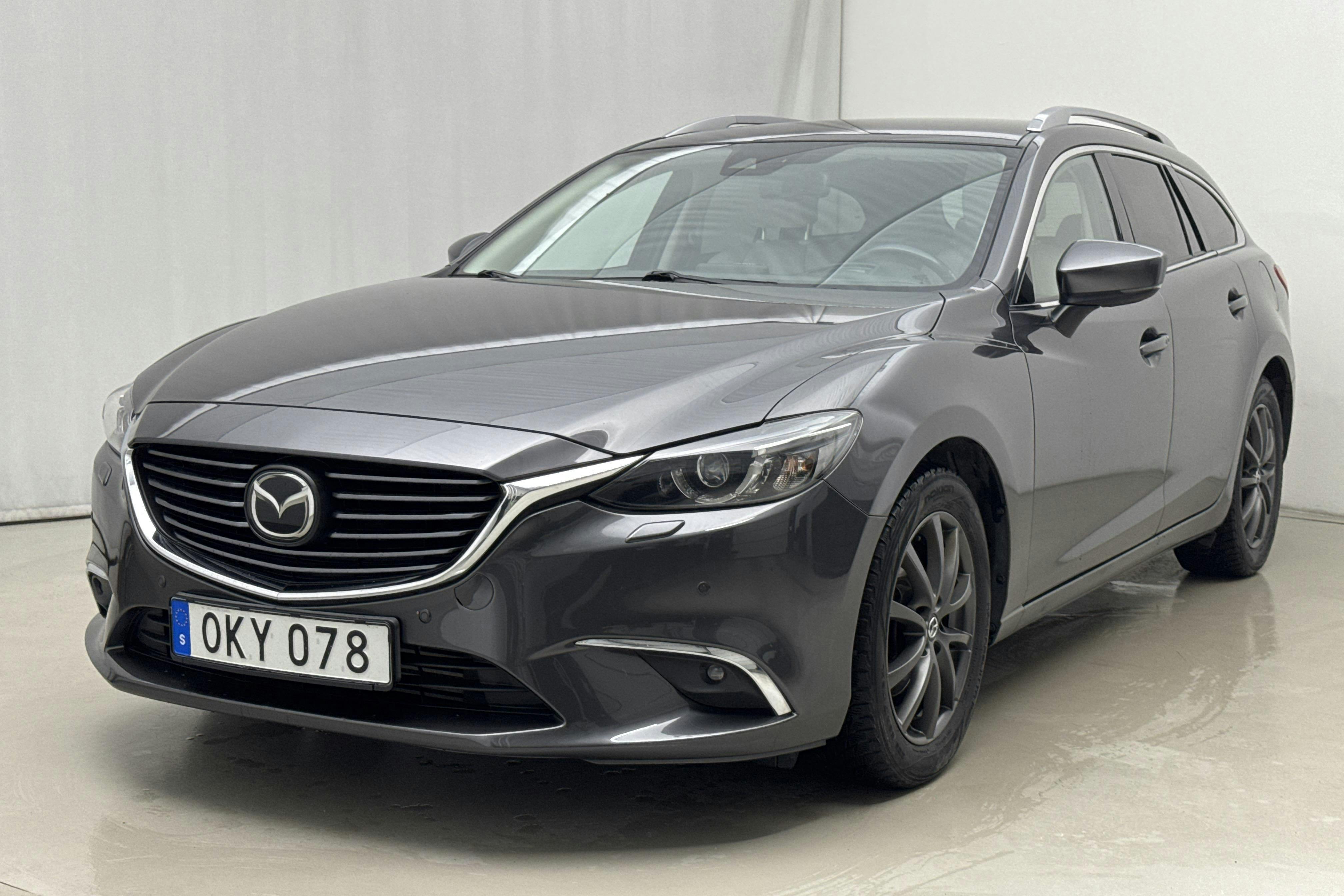 Mazda 6 2.2 DE Kombi AWD (175hk) - 14 189 mil - Automat - grå - 2017